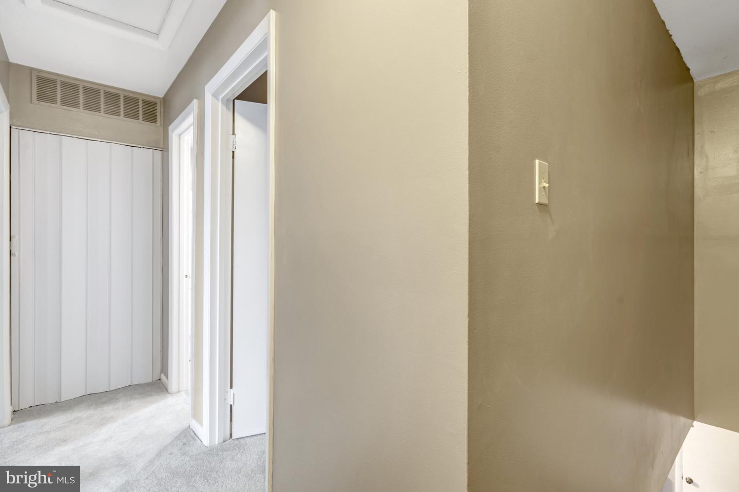 8667 MADERA CT, MANASSAS PARK, Virginia 20111, 3 Bedrooms Bedrooms, ,1 BathroomBathrooms,Residential,For sale,8667 MADERA CT,VAMP2003422 MLS # VAMP2003422 8667 MADERA CT, MANASSAS PARK, Virginia 20111, 3 Bedrooms Bedrooms, ,1 BathroomBathrooms,Residential,For sale,8667 MADERA CT,VAMP2003422 MLS # VAMP2003422