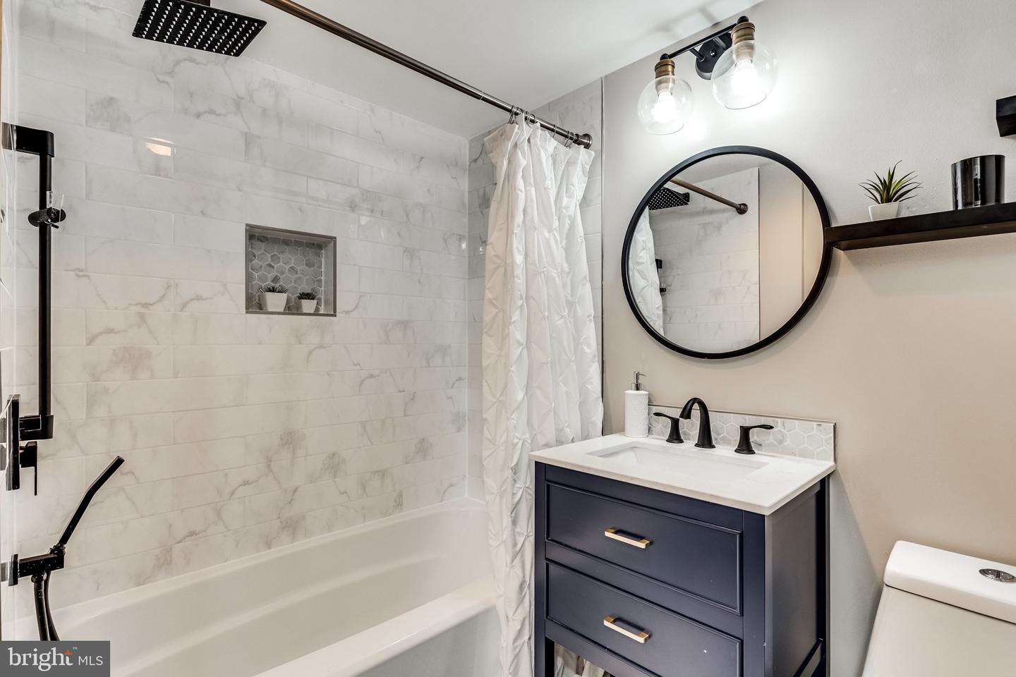 2500 N VAN DORN ST #910, ALEXANDRIA, Virginia 22302, 1 Bedroom Bedrooms, ,1 BathroomBathrooms,Residential,For sale,2500 N VAN DORN ST #910,VAAX2051260 MLS # VAAX2051260