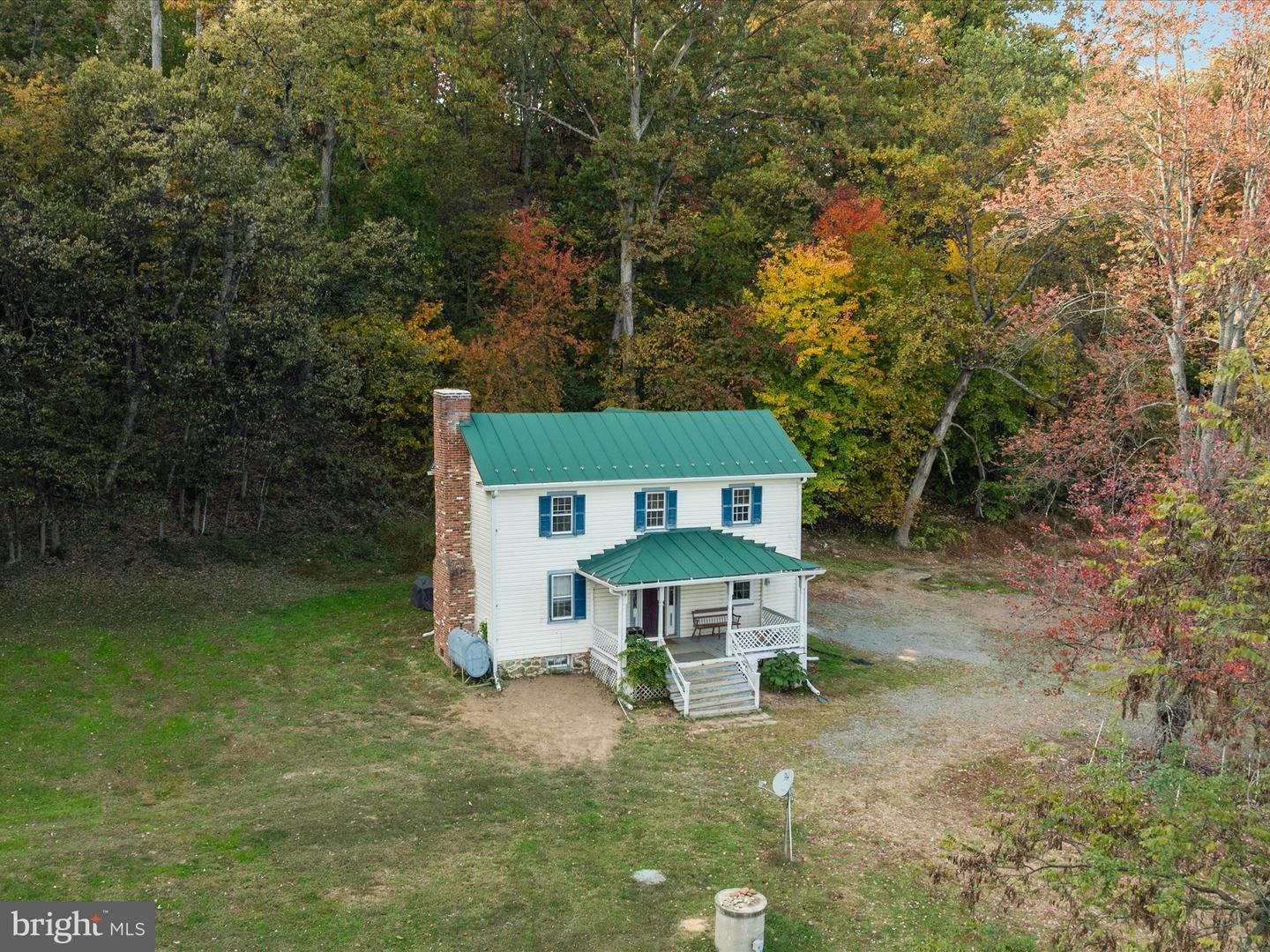 17551 OLD WATERFORD RD, LEESBURG, Virginia 20176, 3 Bedrooms Bedrooms, ,2 BathroomsBathrooms,Residential,For sale,17551 OLD WATERFORD RD,VALO2109824 MLS # VALO2109824