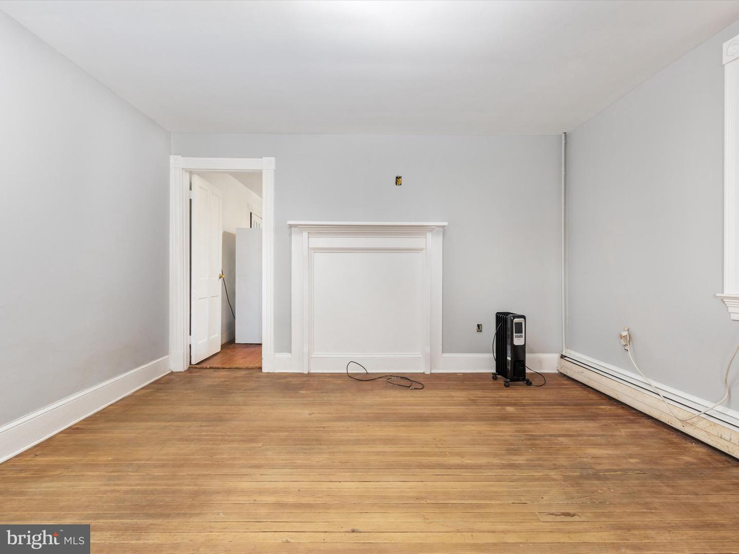 17551 OLD WATERFORD RD, LEESBURG, Virginia 20176, 3 Bedrooms Bedrooms, ,2 BathroomsBathrooms,Residential,For sale,17551 OLD WATERFORD RD,VALO2109824 MLS # VALO2109824