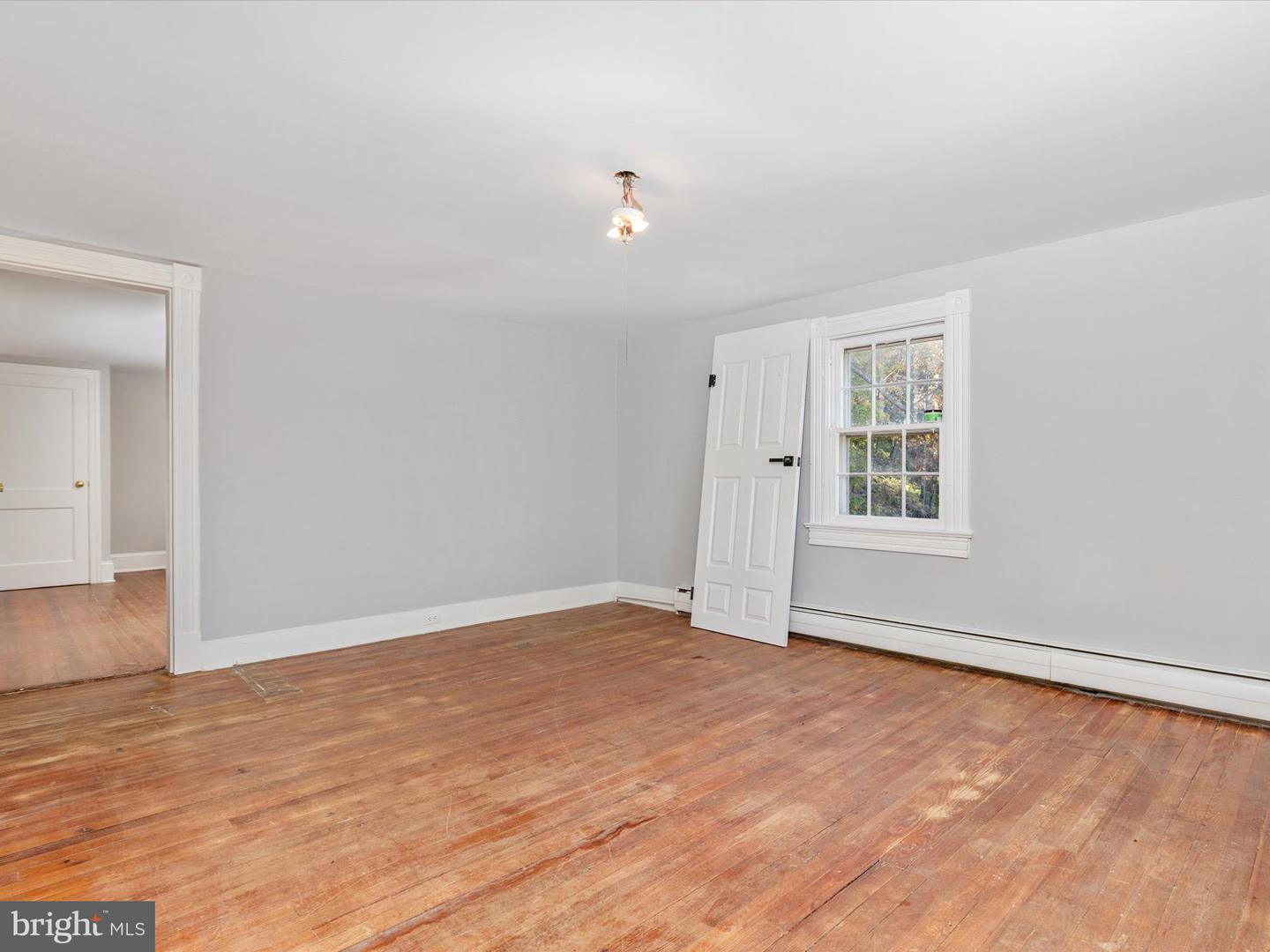 17551 OLD WATERFORD RD, LEESBURG, Virginia 20176, 3 Bedrooms Bedrooms, ,2 BathroomsBathrooms,Residential,For sale,17551 OLD WATERFORD RD,VALO2109824 MLS # VALO2109824