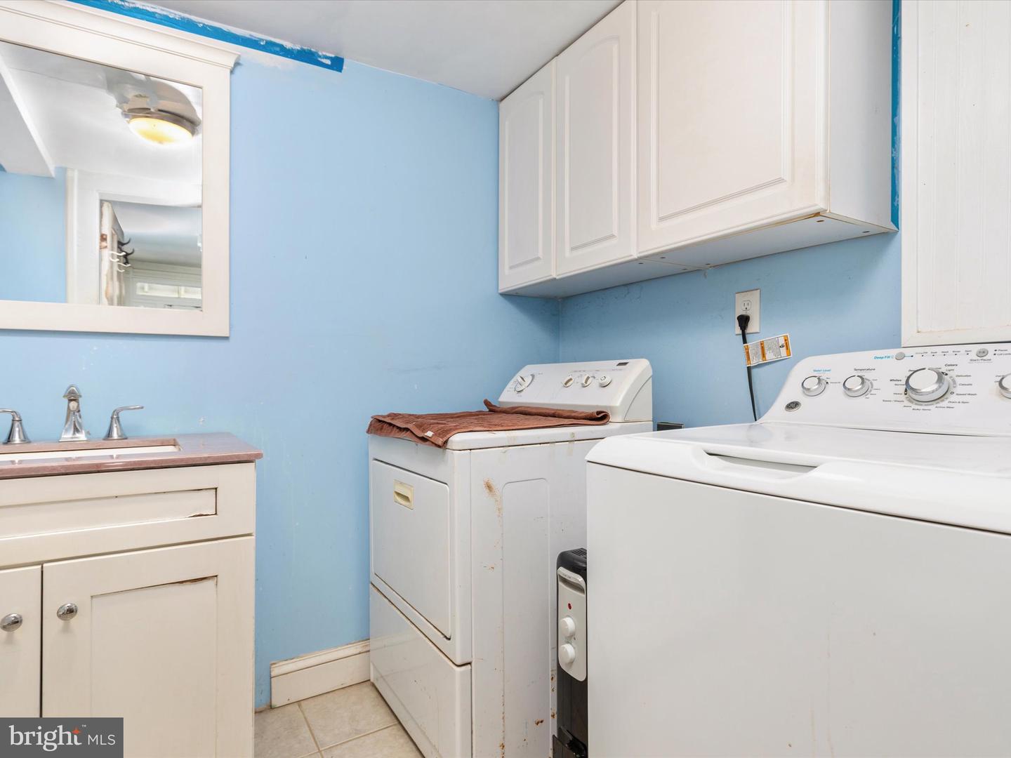 17551 OLD WATERFORD RD, LEESBURG, Virginia 20176, 3 Bedrooms Bedrooms, ,2 BathroomsBathrooms,Residential,For sale,17551 OLD WATERFORD RD,VALO2109824 MLS # VALO2109824