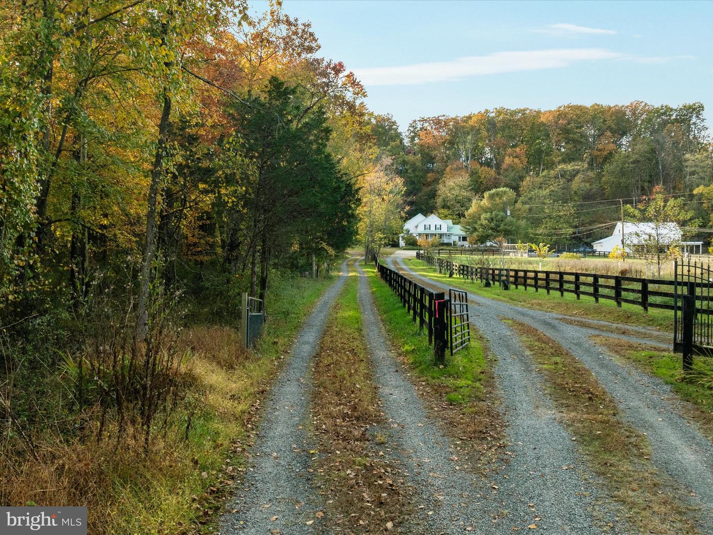 17551 OLD WATERFORD RD, LEESBURG, Virginia 20176, 3 Bedrooms Bedrooms, ,2 BathroomsBathrooms,Residential,For sale,17551 OLD WATERFORD RD,VALO2109824 MLS # VALO2109824