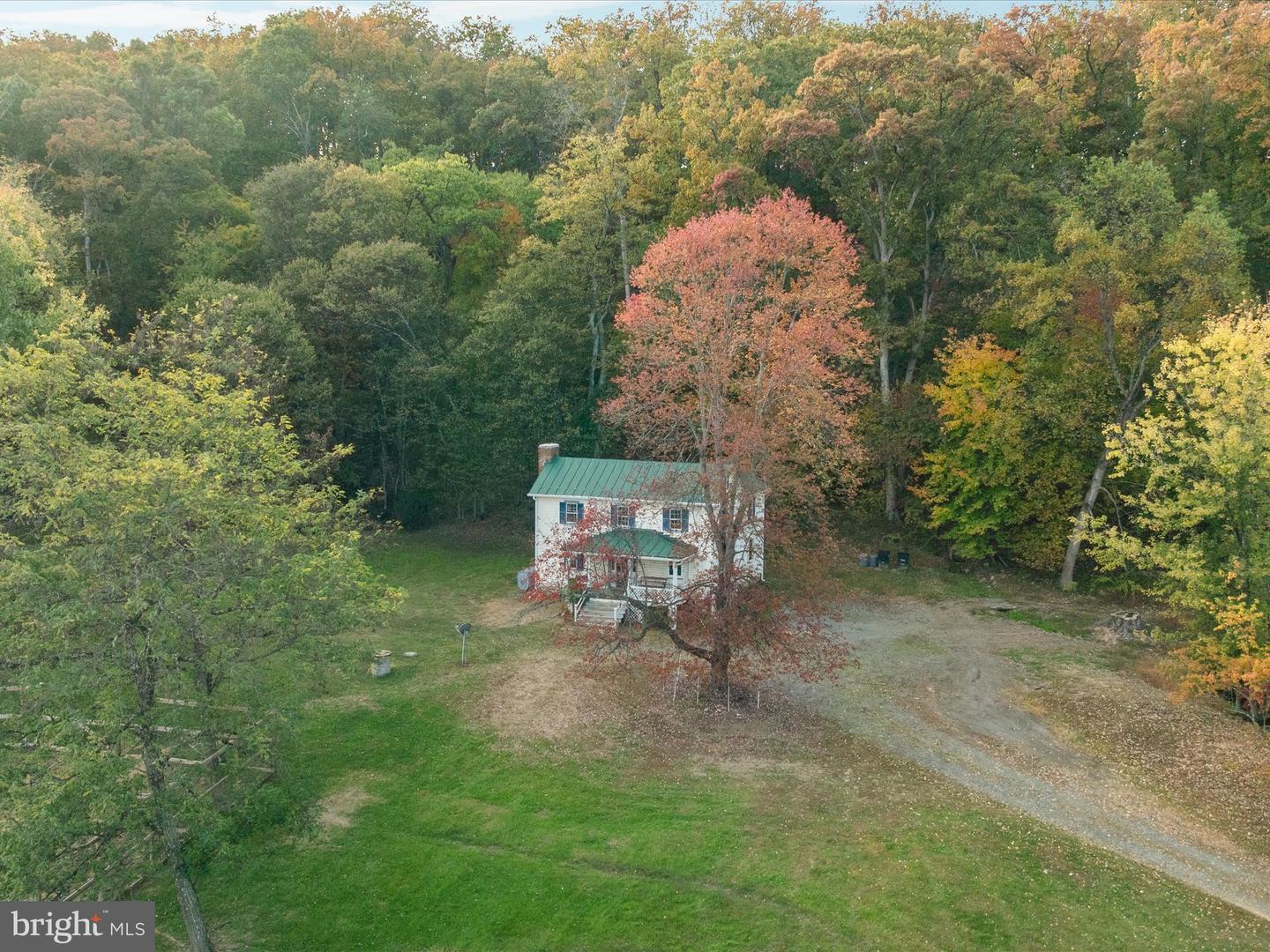 17551 OLD WATERFORD RD, LEESBURG, Virginia 20176, 3 Bedrooms Bedrooms, ,2 BathroomsBathrooms,Residential,For sale,17551 OLD WATERFORD RD,VALO2109824 MLS # VALO2109824