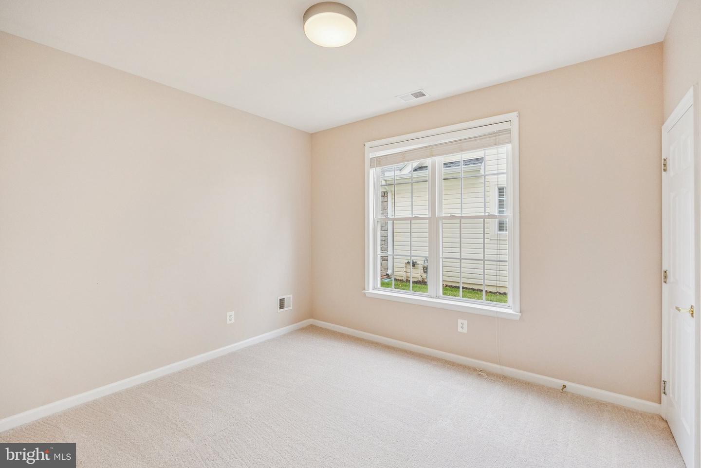 13746 HERITAGE VALLEY WAY, GAINESVILLE, Virginia 20155, 3 Bedrooms Bedrooms, ,3 BathroomsBathrooms,Residential,For sale,13746 HERITAGE VALLEY WAY,VAPW2106872 MLS # VAPW2106872