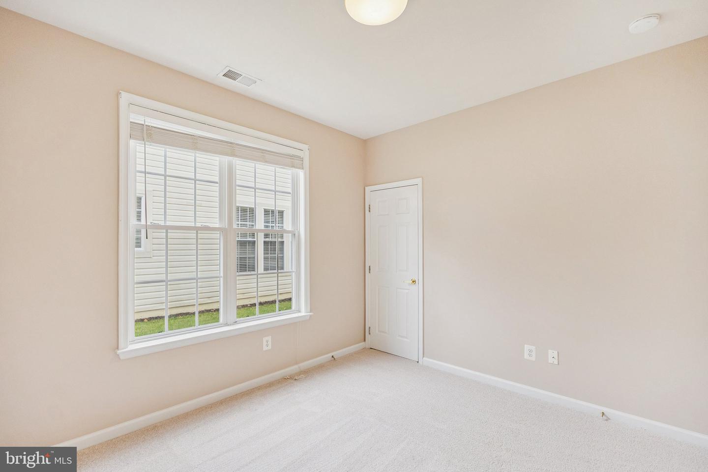 13746 HERITAGE VALLEY WAY, GAINESVILLE, Virginia 20155, 3 Bedrooms Bedrooms, ,3 BathroomsBathrooms,Residential,For sale,13746 HERITAGE VALLEY WAY,VAPW2106872 MLS # VAPW2106872