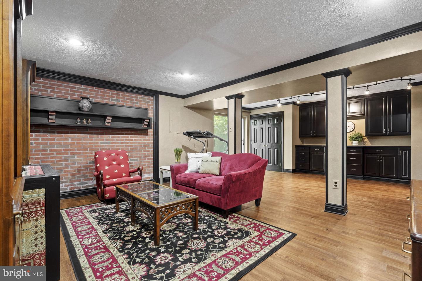 7255 AUBURN MILL RD, WARRENTON, Virginia 20187, 4 Bedrooms Bedrooms, ,3 BathroomsBathrooms,Residential,For sale,7255 AUBURN MILL RD,VAFQ2019530 MLS # VAFQ2019530