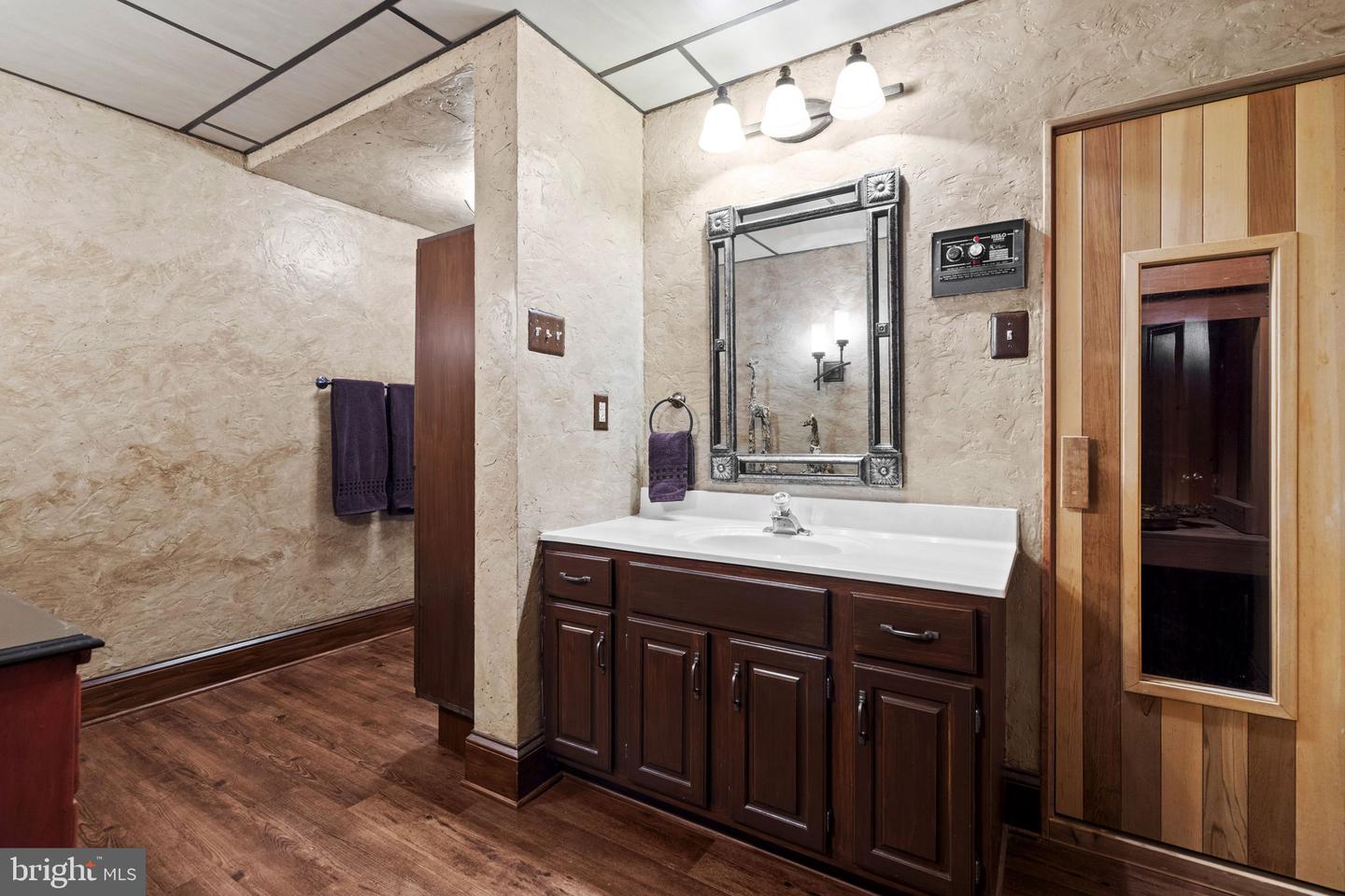 7255 AUBURN MILL RD, WARRENTON, Virginia 20187, 4 Bedrooms Bedrooms, ,3 BathroomsBathrooms,Residential,For sale,7255 AUBURN MILL RD,VAFQ2019530 MLS # VAFQ2019530