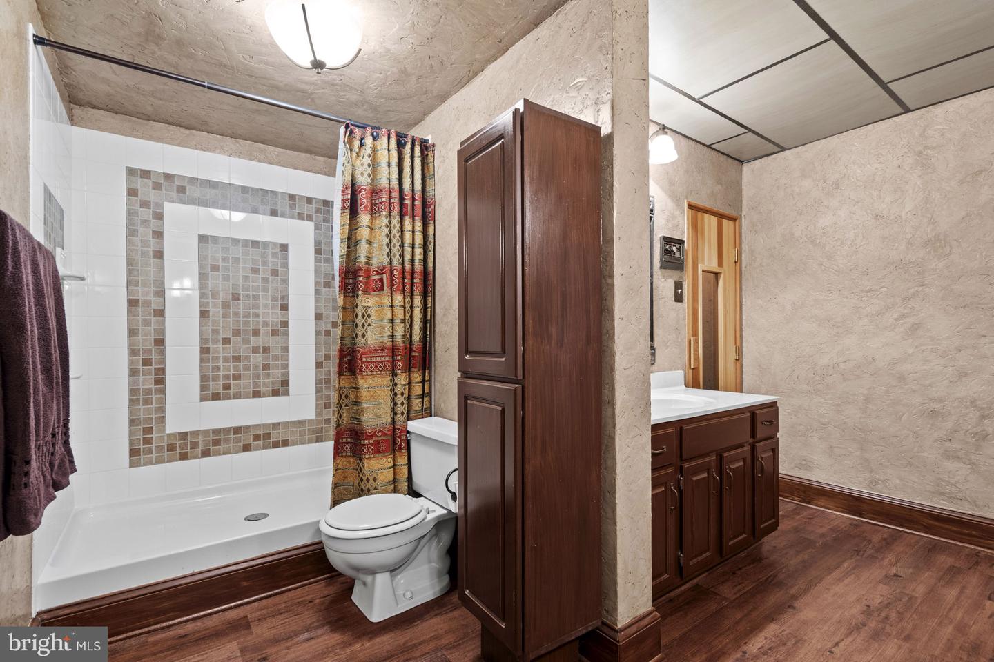 7255 AUBURN MILL RD, WARRENTON, Virginia 20187, 4 Bedrooms Bedrooms, ,3 BathroomsBathrooms,Residential,For sale,7255 AUBURN MILL RD,VAFQ2019530 MLS # VAFQ2019530