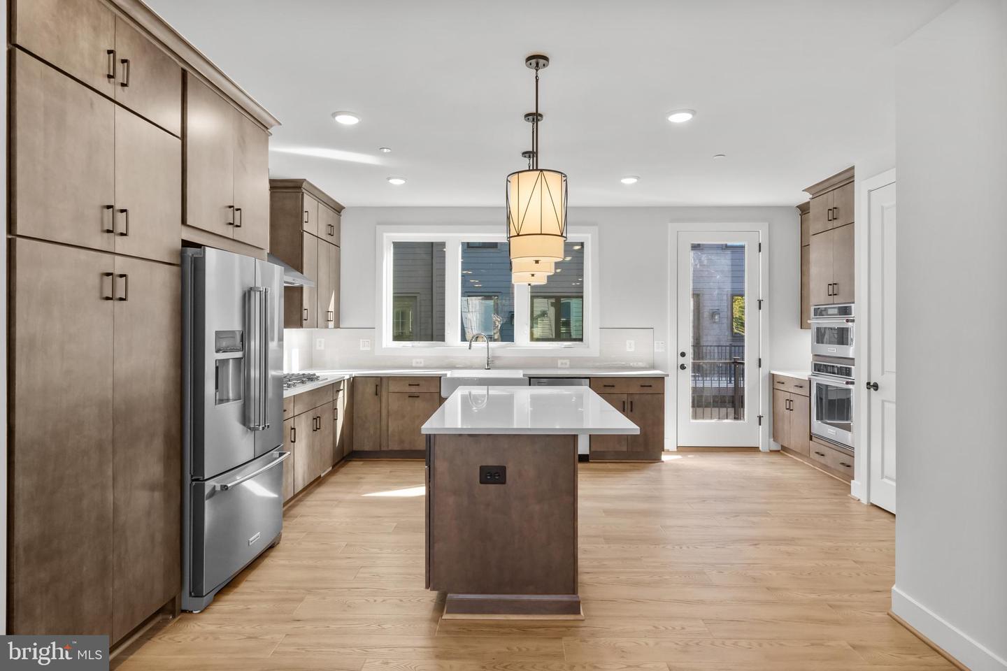 2605 FALL LINE ST, ALEXANDRIA, Virginia 22301, 4 Bedrooms Bedrooms, ,4 BathroomsBathrooms,Residential,For sale,2605 FALL LINE ST,VAAX2051282 MLS # VAAX2051282