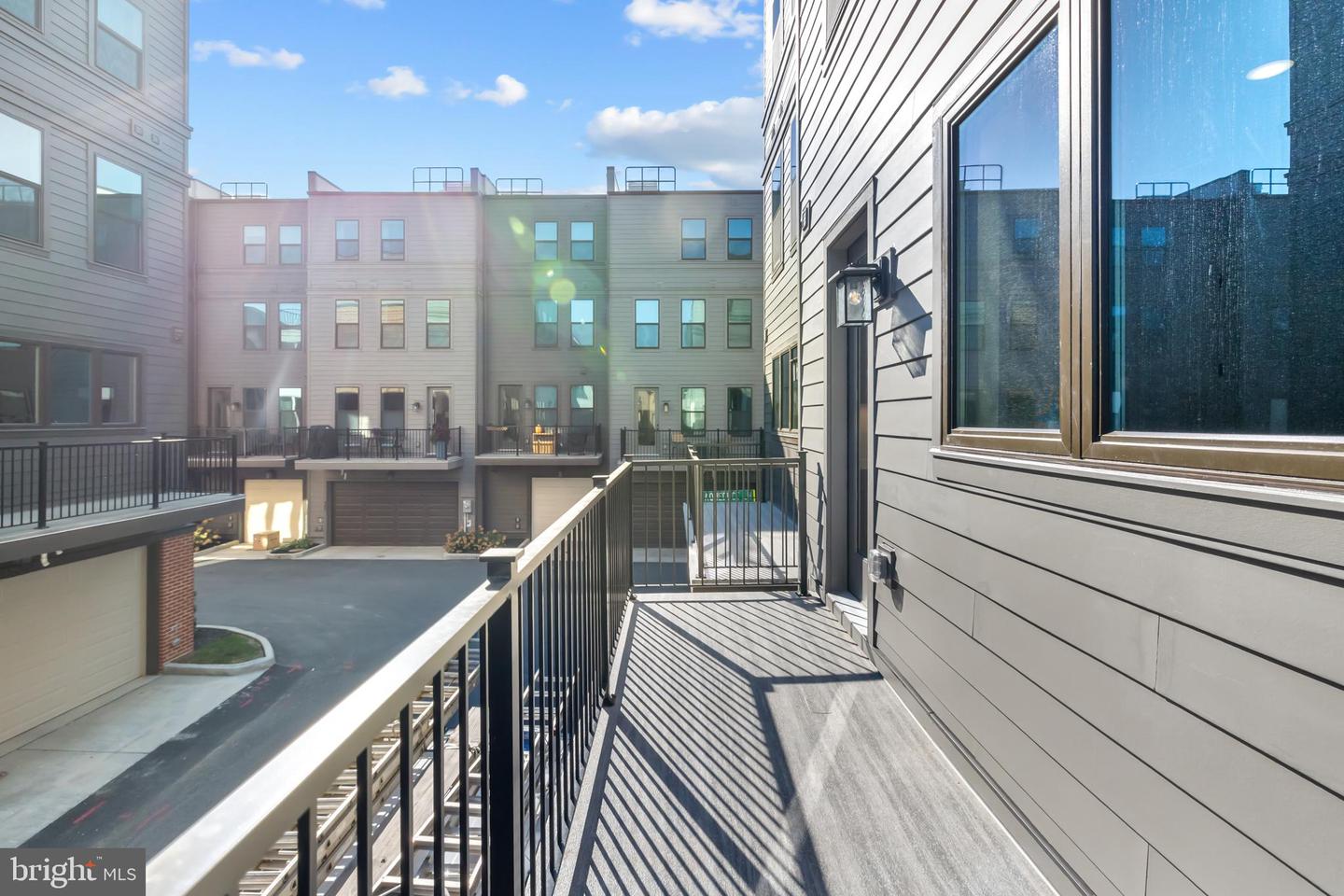 2605 FALL LINE ST, ALEXANDRIA, Virginia 22301, 4 Bedrooms Bedrooms, ,4 BathroomsBathrooms,Residential,For sale,2605 FALL LINE ST,VAAX2051282 MLS # VAAX2051282