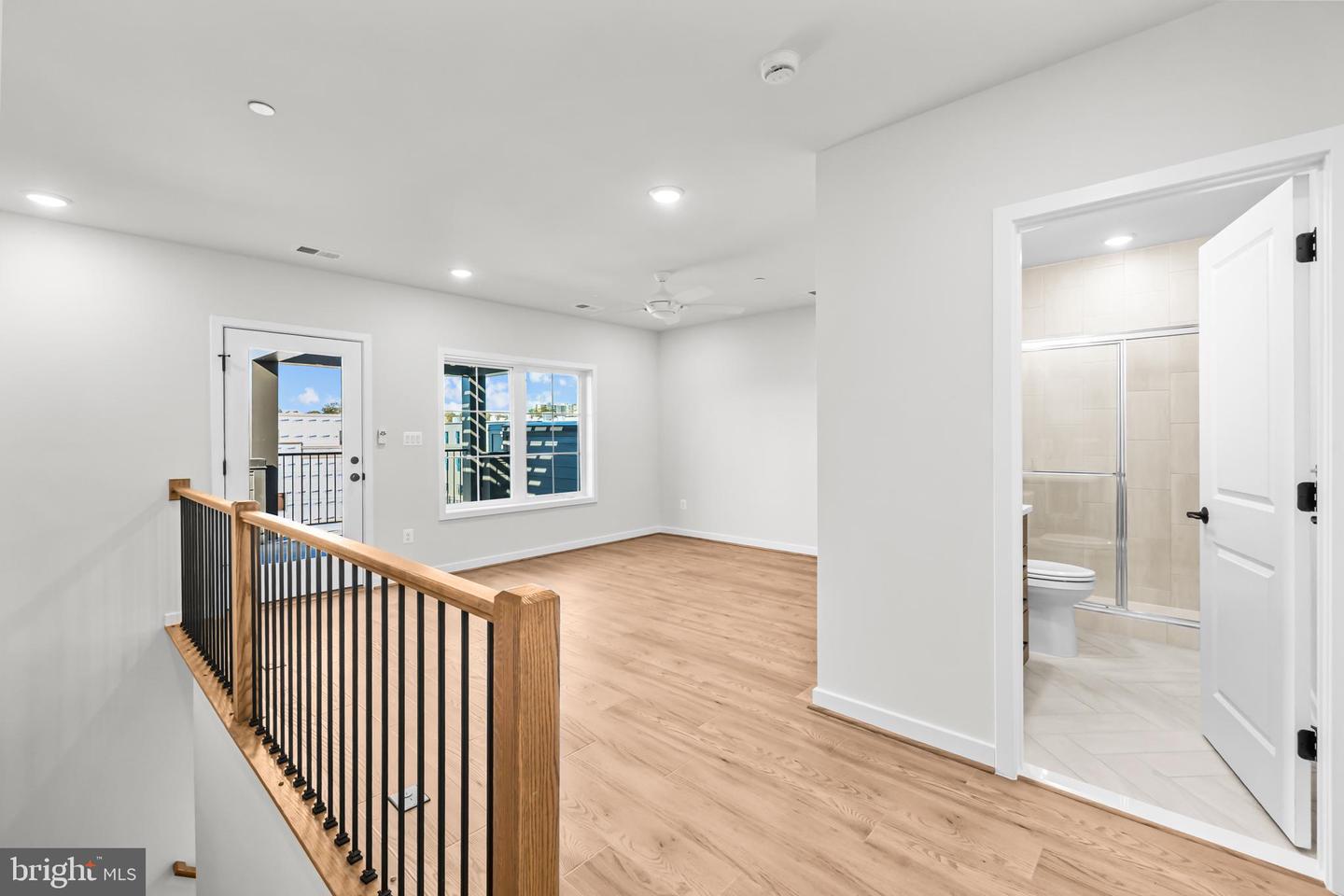 2605 FALL LINE ST, ALEXANDRIA, Virginia 22301, 4 Bedrooms Bedrooms, ,4 BathroomsBathrooms,Residential,For sale,2605 FALL LINE ST,VAAX2051282 MLS # VAAX2051282