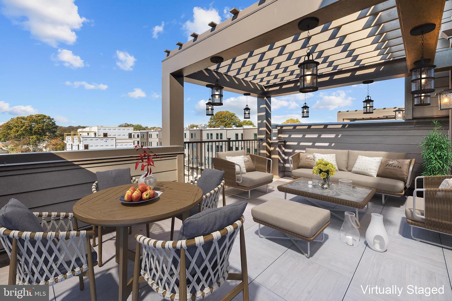 2605 FALL LINE ST, ALEXANDRIA, Virginia 22301, 4 Bedrooms Bedrooms, ,4 BathroomsBathrooms,Residential,For sale,2605 FALL LINE ST,VAAX2051282 MLS # VAAX2051282