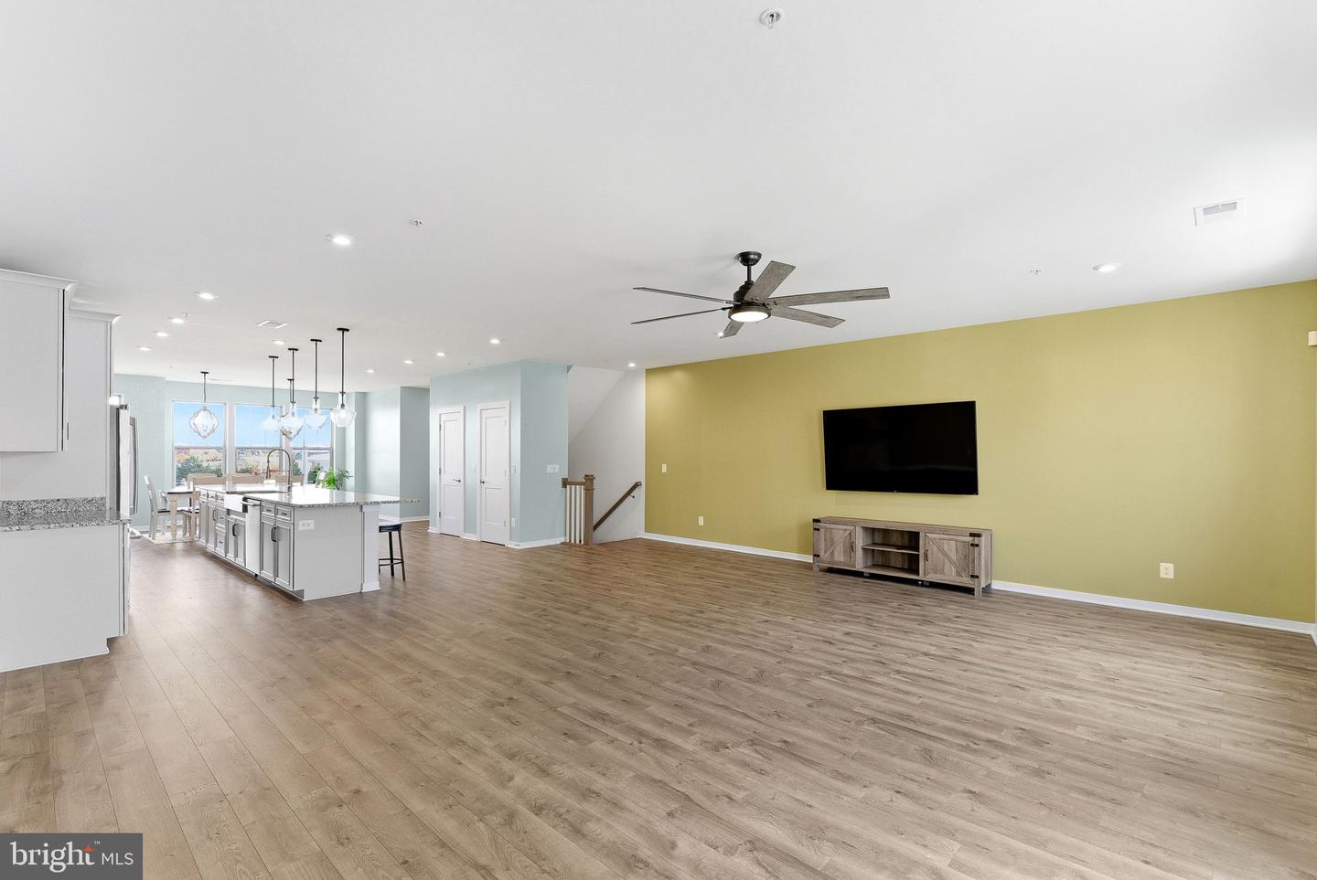 312 PETITE SIRAH TER SE, LEESBURG, Virginia 20175, 3 Bedrooms Bedrooms, ,2 BathroomsBathrooms,Residential,For sale,312 PETITE SIRAH TER SE,VALO2109862 MLS # VALO2109862