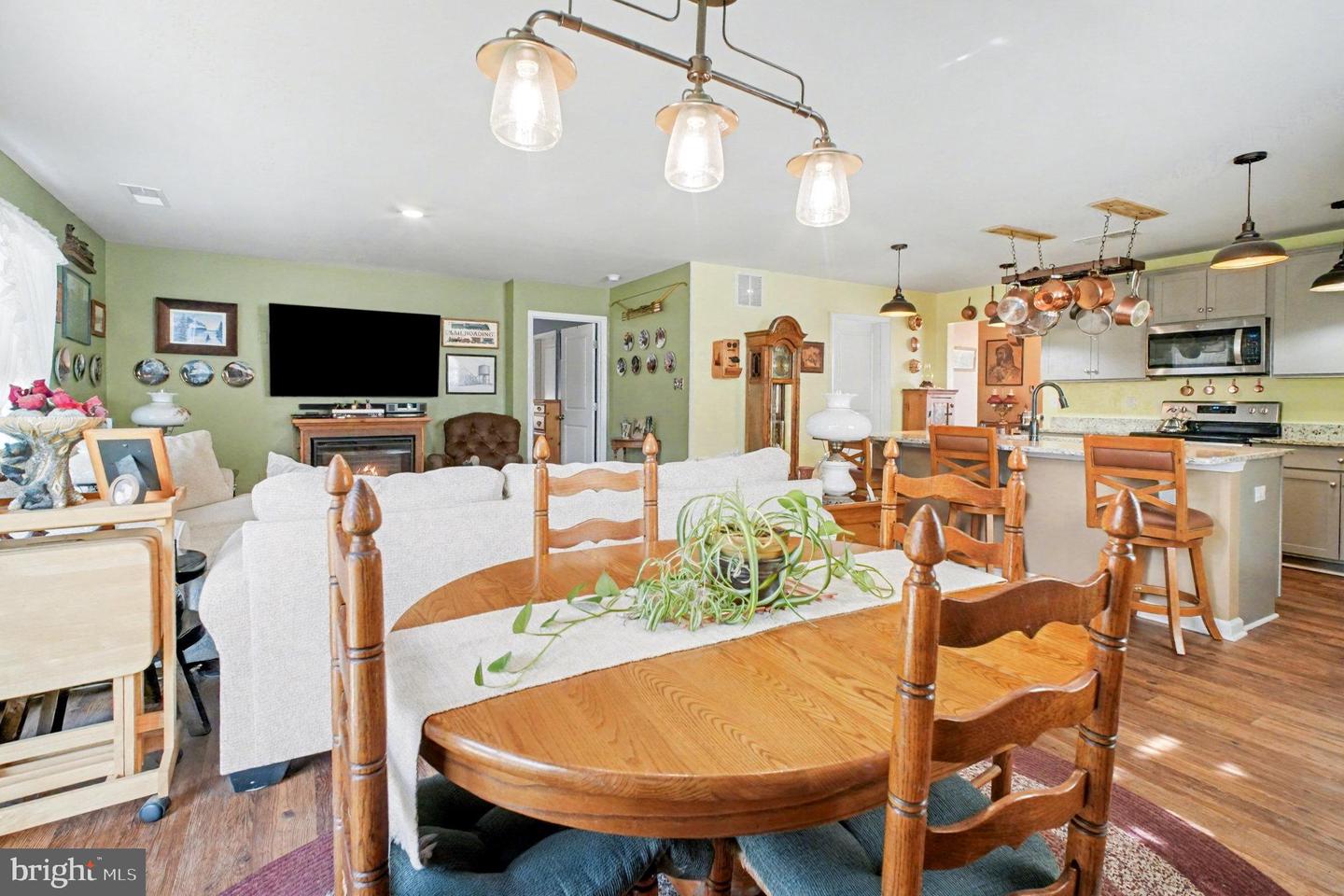 16032 GRANT CT, BOWLING GREEN, Virginia 22427, 3 Bedrooms Bedrooms, ,2 BathroomsBathrooms,Residential,For sale,16032 GRANT CT,VACV2009064 MLS # VACV2009064 16032 GRANT CT, BOWLING GREEN, Virginia 22427, 3 Bedrooms Bedrooms, ,2 BathroomsBathrooms,Residential,For sale,16032 GRANT CT,VACV2009064 MLS # VACV2009064