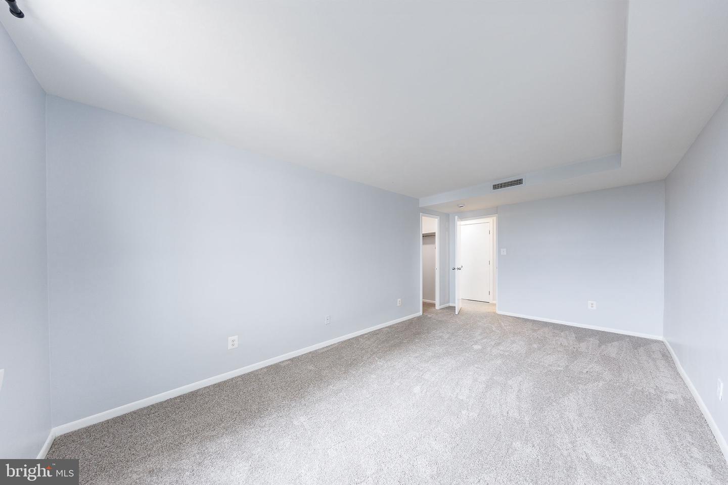 4600 DUKE ST #622, ALEXANDRIA, Virginia 22304, 2 Bedrooms Bedrooms, ,1 BathroomBathrooms,Residential,For sale,4600 DUKE ST #622,VAAX2051288 MLS # VAAX2051288