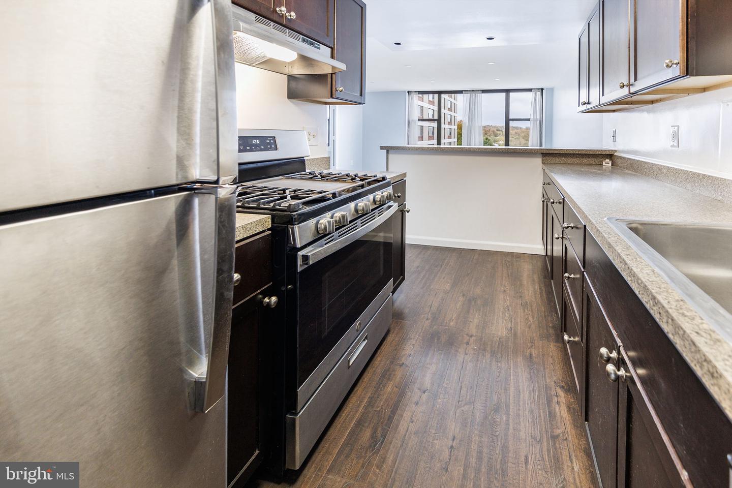 4600 DUKE ST #622, ALEXANDRIA, Virginia 22304, 2 Bedrooms Bedrooms, ,1 BathroomBathrooms,Residential,For sale,4600 DUKE ST #622,VAAX2051288 MLS # VAAX2051288