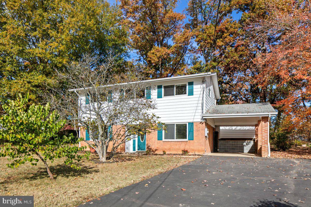 4102 ADRIENNE DR, ALEXANDRIA, Virginia 22309, 4 Bedrooms Bedrooms, ,2 BathroomsBathrooms,Residential,For sale,4102 ADRIENNE DR,VAFX2276818 MLS # VAFX2276818