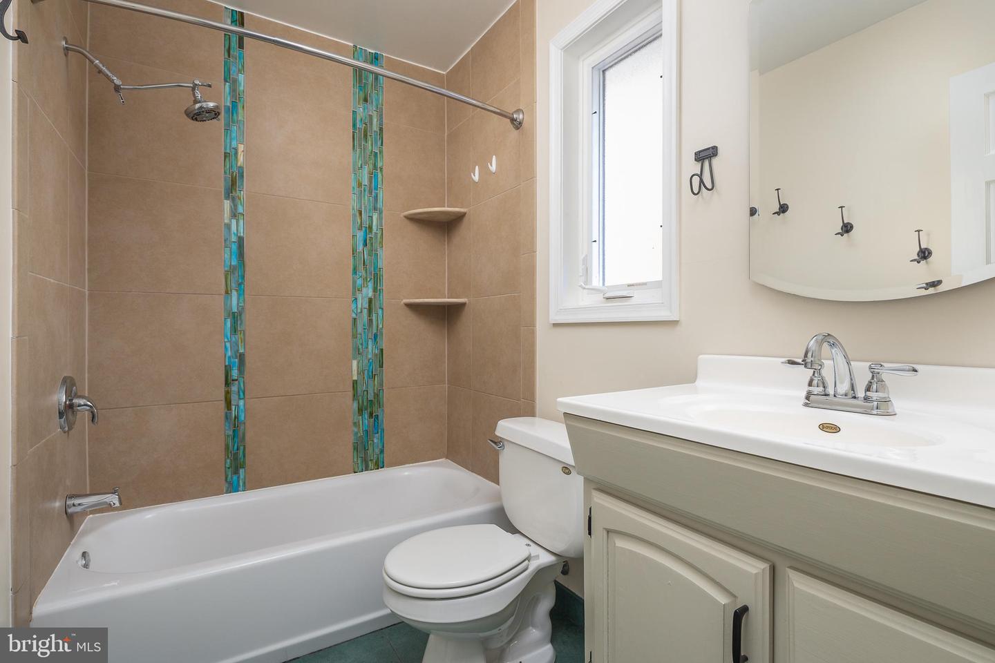 4102 ADRIENNE DR, ALEXANDRIA, Virginia 22309, 4 Bedrooms Bedrooms, ,2 BathroomsBathrooms,Residential,For sale,4102 ADRIENNE DR,VAFX2276818 MLS # VAFX2276818