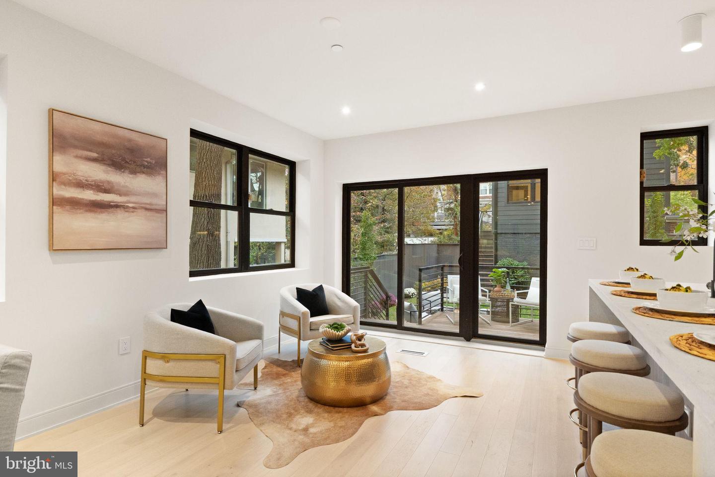 2815 BELLEVUE TER NW, WASHINGTON, District Of Columbia 20007, 5 Bedrooms Bedrooms, 10 Rooms Rooms,4 BathroomsBathrooms,Residential,For sale,2815 BELLEVUE TER NW,DCDC2229484 MLS # DCDC2229484