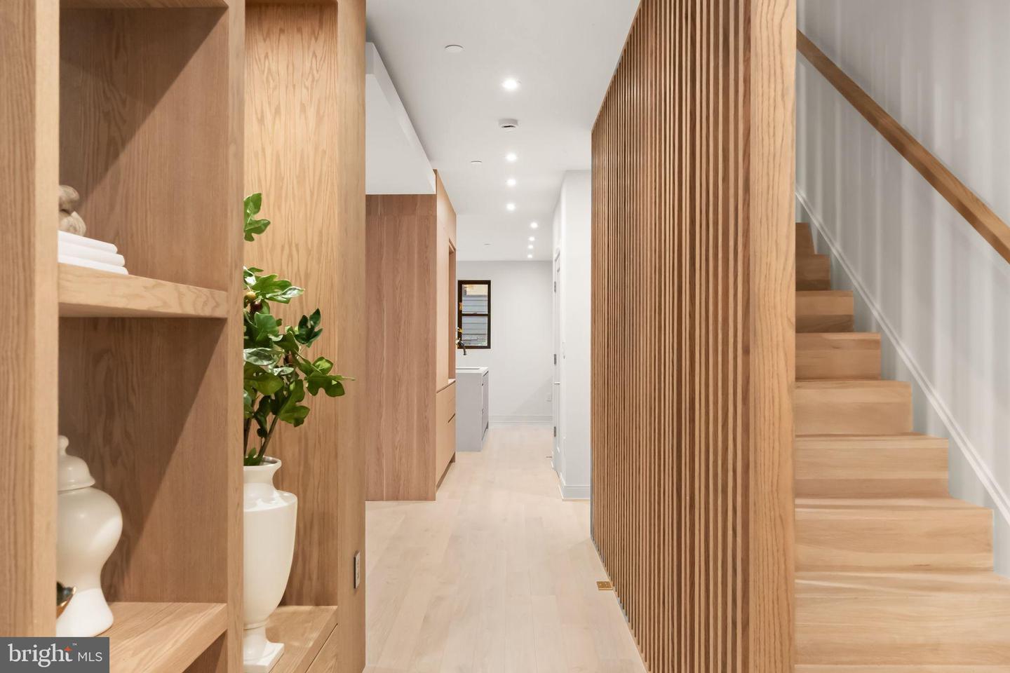 2815 BELLEVUE TER NW, WASHINGTON, District Of Columbia 20007, 5 Bedrooms Bedrooms, 10 Rooms Rooms,4 BathroomsBathrooms,Residential,For sale,2815 BELLEVUE TER NW,DCDC2229484 MLS # DCDC2229484