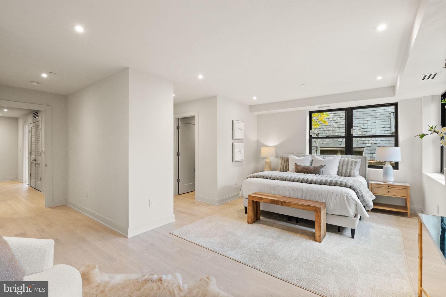 2815 BELLEVUE TER NW, WASHINGTON, District Of Columbia 20007, 5 Bedrooms Bedrooms, 10 Rooms Rooms,4 BathroomsBathrooms,Residential,For sale,2815 BELLEVUE TER NW,DCDC2229484 MLS # DCDC2229484