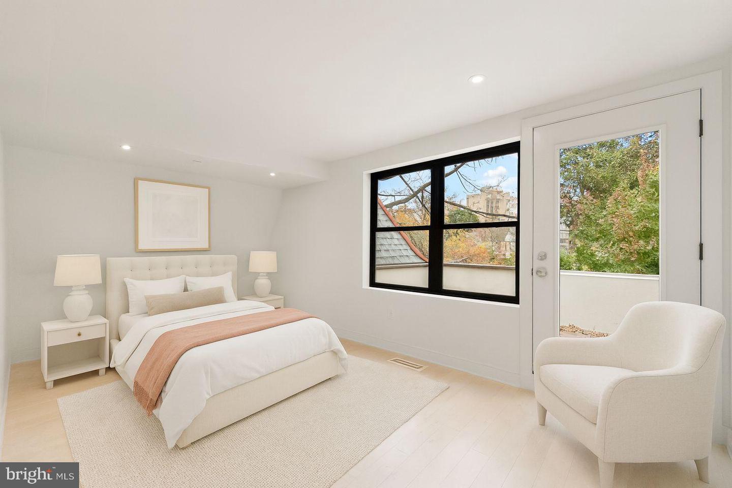 2815 BELLEVUE TER NW, WASHINGTON, District Of Columbia 20007, 5 Bedrooms Bedrooms, 10 Rooms Rooms,4 BathroomsBathrooms,Residential,For sale,2815 BELLEVUE TER NW,DCDC2229484 MLS # DCDC2229484