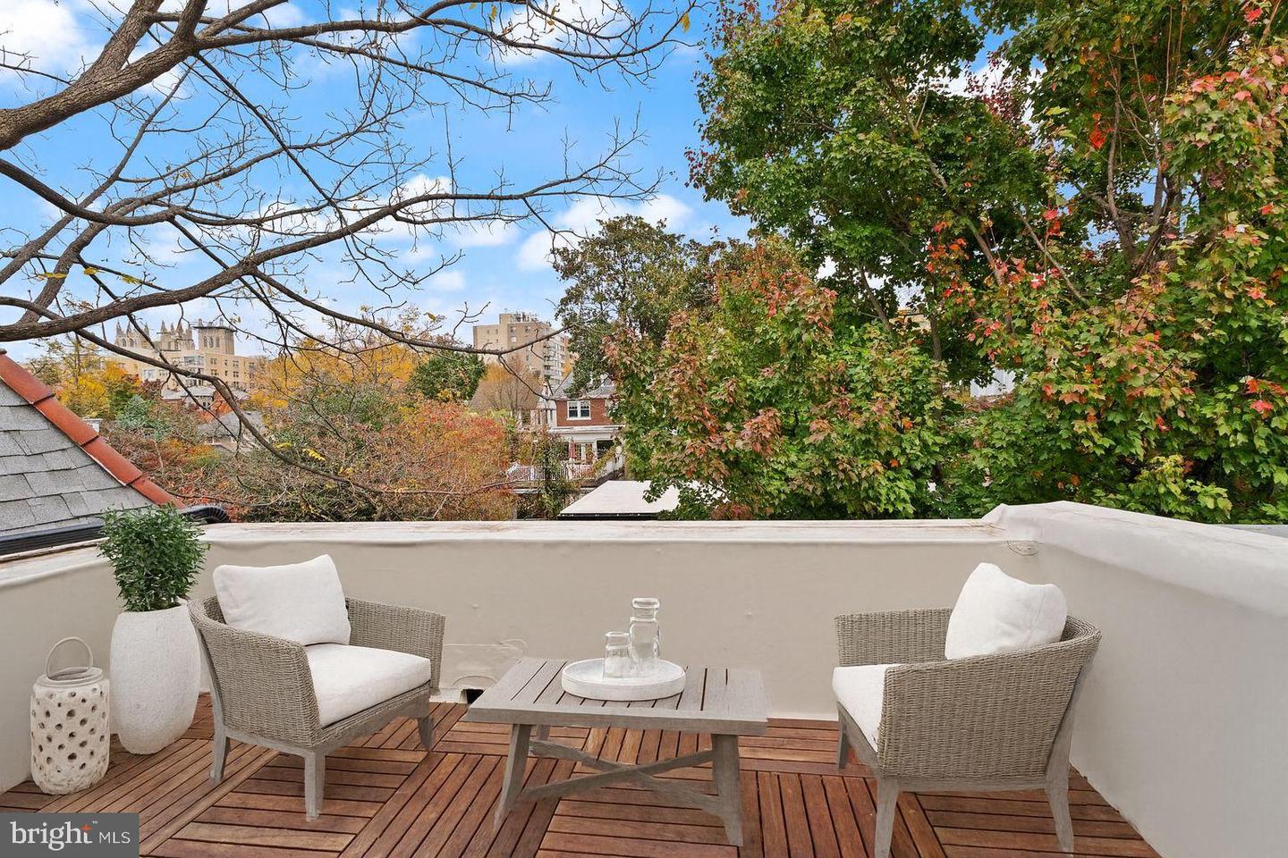 2815 BELLEVUE TER NW, WASHINGTON, District Of Columbia 20007, 5 Bedrooms Bedrooms, 10 Rooms Rooms,4 BathroomsBathrooms,Residential,For sale,2815 BELLEVUE TER NW,DCDC2229484 MLS # DCDC2229484