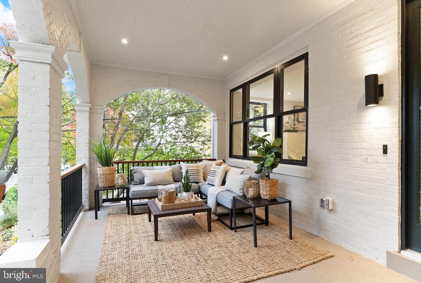 2815 BELLEVUE TER NW, WASHINGTON, District Of Columbia 20007, 5 Bedrooms Bedrooms, 10 Rooms Rooms,4 BathroomsBathrooms,Residential,For sale,2815 BELLEVUE TER NW,DCDC2229484 MLS # DCDC2229484