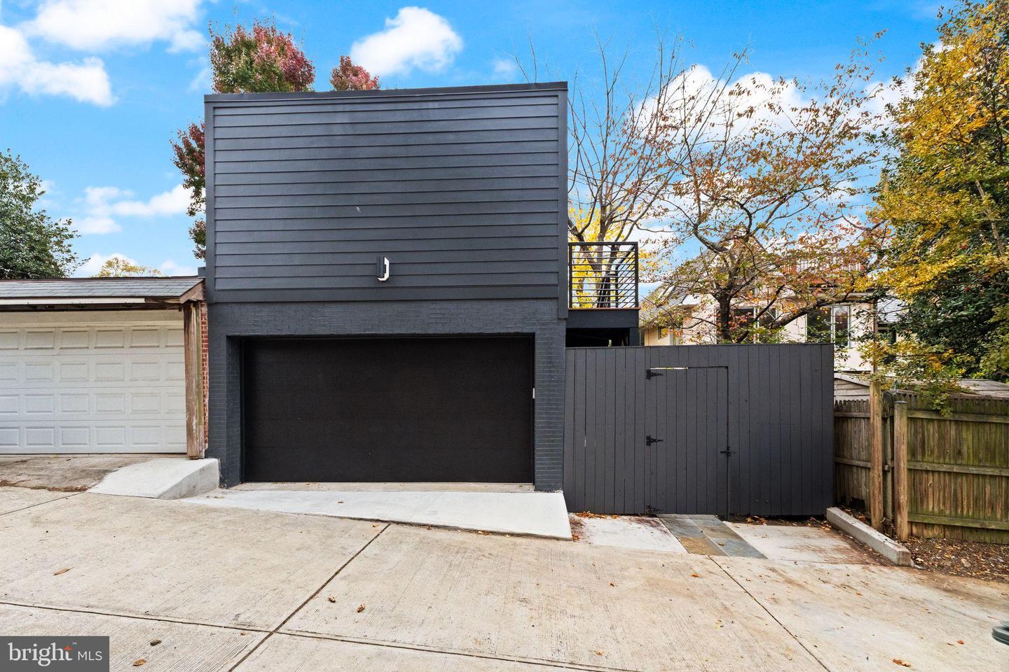 2815 BELLEVUE TER NW, WASHINGTON, District Of Columbia 20007, 5 Bedrooms Bedrooms, 10 Rooms Rooms,4 BathroomsBathrooms,Residential,For sale,2815 BELLEVUE TER NW,DCDC2229484 MLS # DCDC2229484