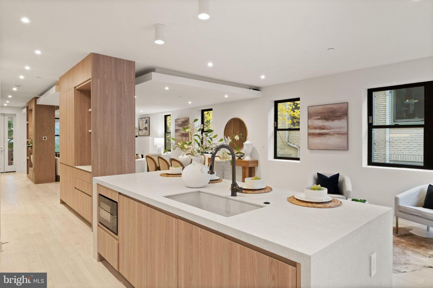 2815 BELLEVUE TER NW, WASHINGTON, District Of Columbia 20007, 5 Bedrooms Bedrooms, 10 Rooms Rooms,4 BathroomsBathrooms,Residential,For sale,2815 BELLEVUE TER NW,DCDC2229484 MLS # DCDC2229484