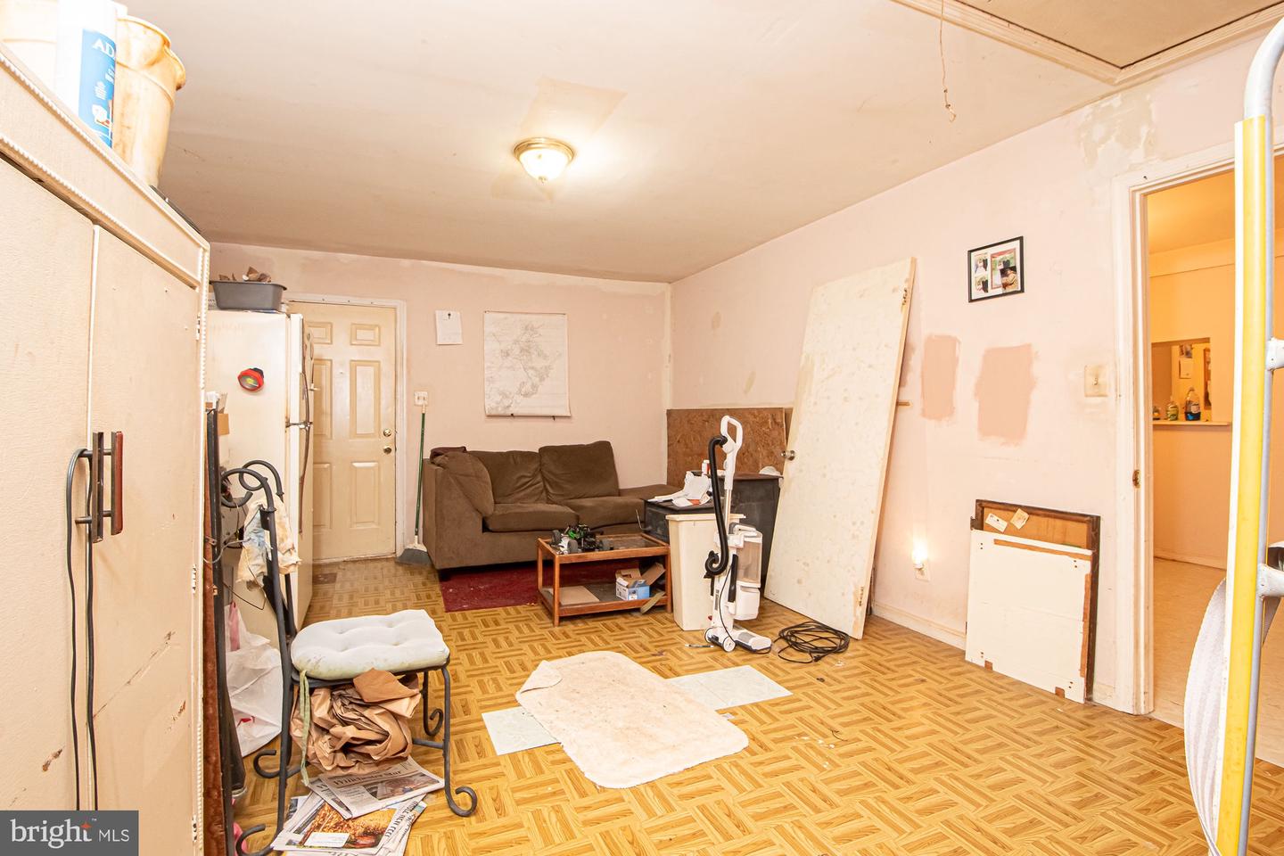 560 YOUNGS DR, FRONT ROYAL, Virginia 22630, 4 Bedrooms Bedrooms, ,2 BathroomsBathrooms,Residential,For sale,560 YOUNGS DR,VAWR2012672 MLS # VAWR2012672