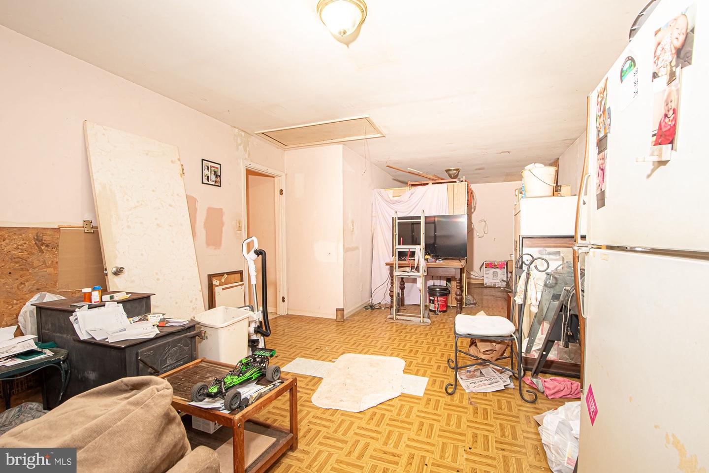 560 YOUNGS DR, FRONT ROYAL, Virginia 22630, 4 Bedrooms Bedrooms, ,2 BathroomsBathrooms,Residential,For sale,560 YOUNGS DR,VAWR2012672 MLS # VAWR2012672