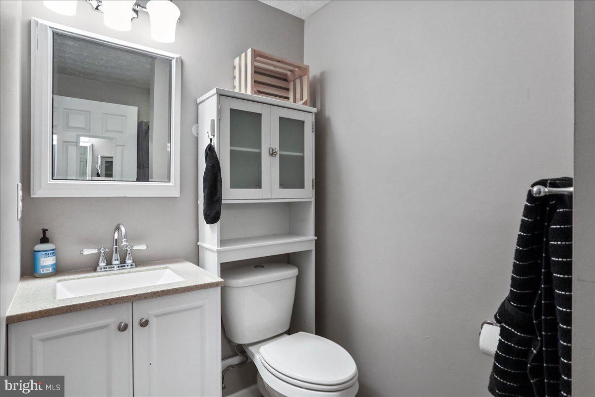 38 TIMBERLINE RIDGE RD, STAR TANNERY, Virginia 22654, 3 Bedrooms Bedrooms, ,3 BathroomsBathrooms,Residential,For sale,38 TIMBERLINE RIDGE RD,VASH2012890 MLS # VASH2012890