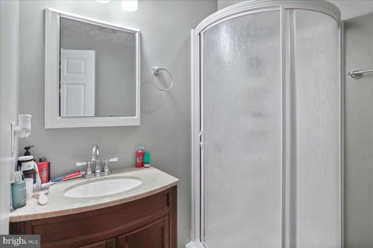 38 TIMBERLINE RIDGE RD, STAR TANNERY, Virginia 22654, 3 Bedrooms Bedrooms, ,3 BathroomsBathrooms,Residential,For sale,38 TIMBERLINE RIDGE RD,VASH2012890 MLS # VASH2012890