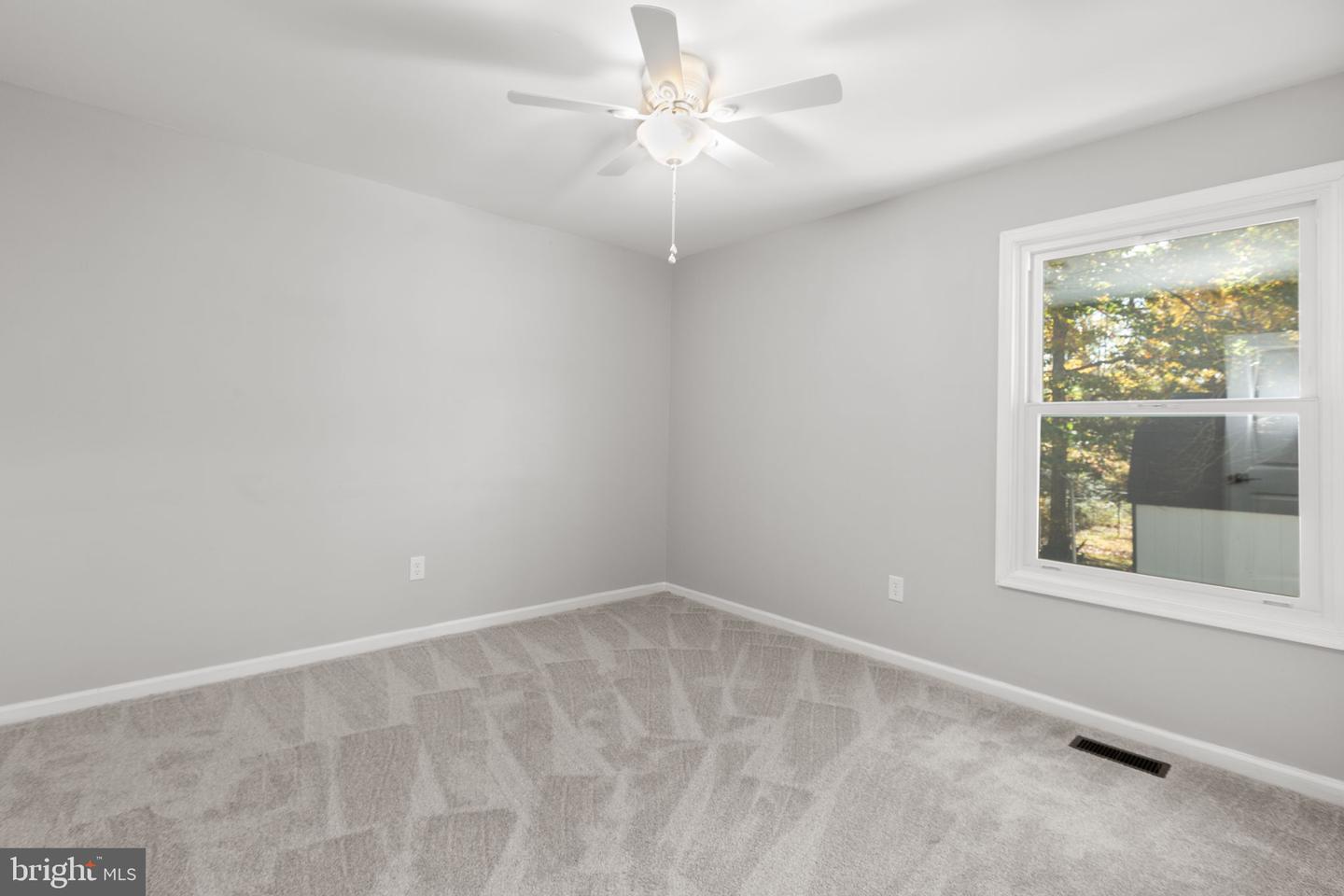 2412 QUAIL OAK DR, RUTHER GLEN, Virginia 22546, 3 Bedrooms Bedrooms, ,2 BathroomsBathrooms,Residential,For sale,2412 QUAIL OAK DR,VACV2009070 MLS # VACV2009070 2412 QUAIL OAK DR, RUTHER GLEN, Virginia 22546, 3 Bedrooms Bedrooms, ,2 BathroomsBathrooms,Residential,For sale,2412 QUAIL OAK DR,VACV2009070 MLS # VACV2009070