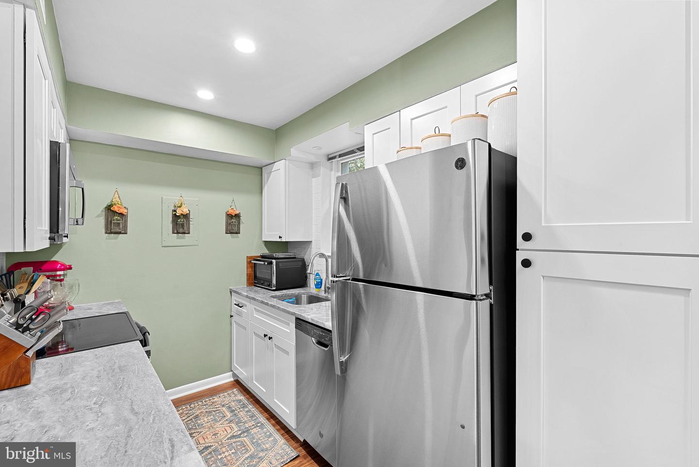 4644 28TH RD S #C, ARLINGTON, Virginia 22206, 2 Bedrooms Bedrooms, ,1 BathroomBathrooms,Residential,For sale,4644 28TH RD S #C,VAAR2065526 MLS # VAAR2065526