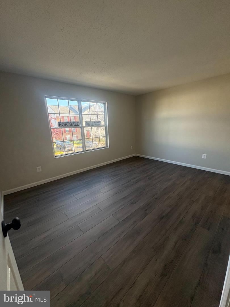 118 FORT EVANS RD SE #C, LEESBURG, Virginia 20175, 3 Bedrooms Bedrooms, ,2 BathroomsBathrooms,Residential,For sale,118 FORT EVANS RD SE #C,VALO2110062 MLS # VALO2110062