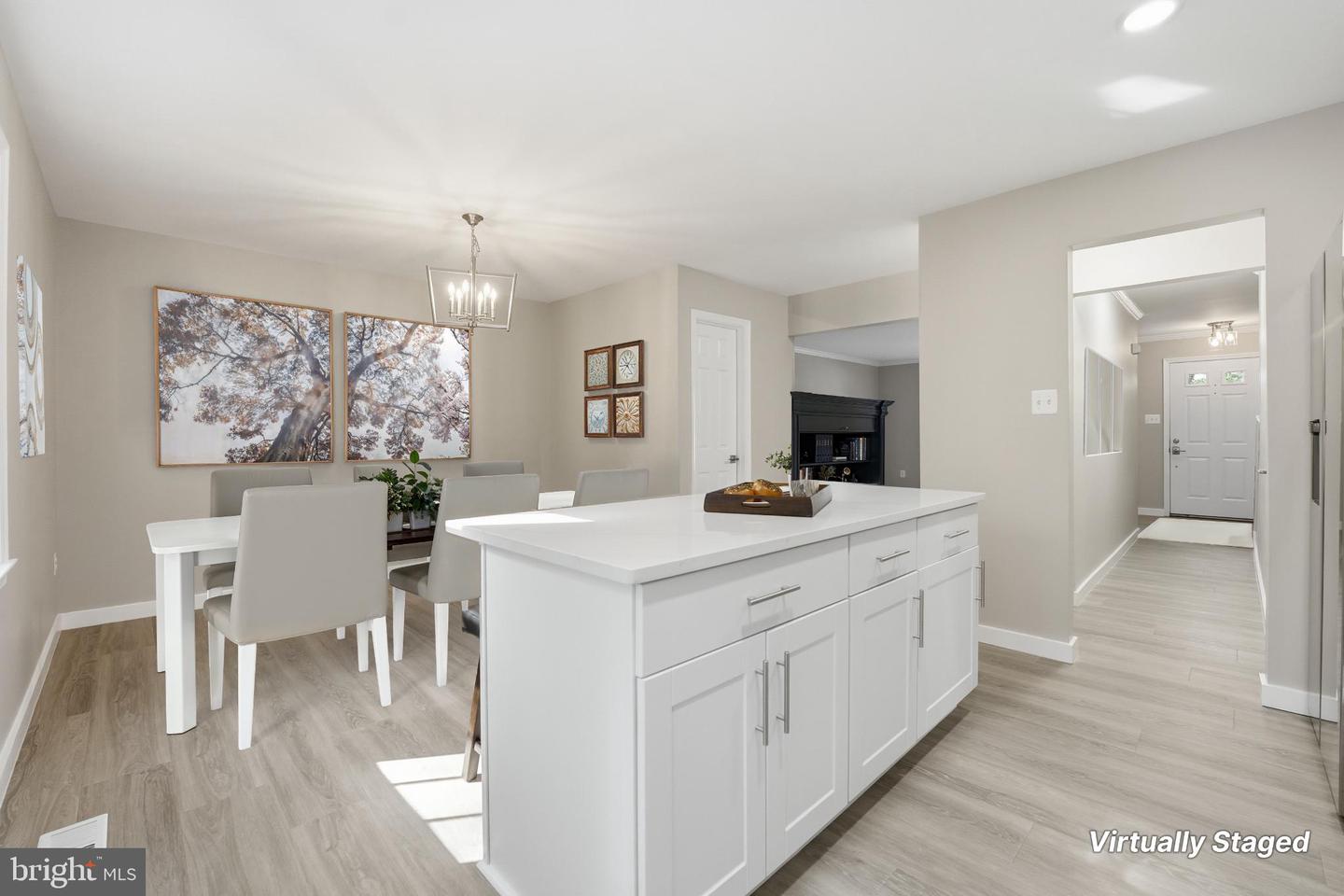 6053 CROWN ROYAL CIR, ALEXANDRIA, Virginia 22310, 3 Bedrooms Bedrooms, 12 Rooms Rooms,2 BathroomsBathrooms,Residential,For sale,6053 CROWN ROYAL CIR,VAFX2276930 MLS # VAFX2276930