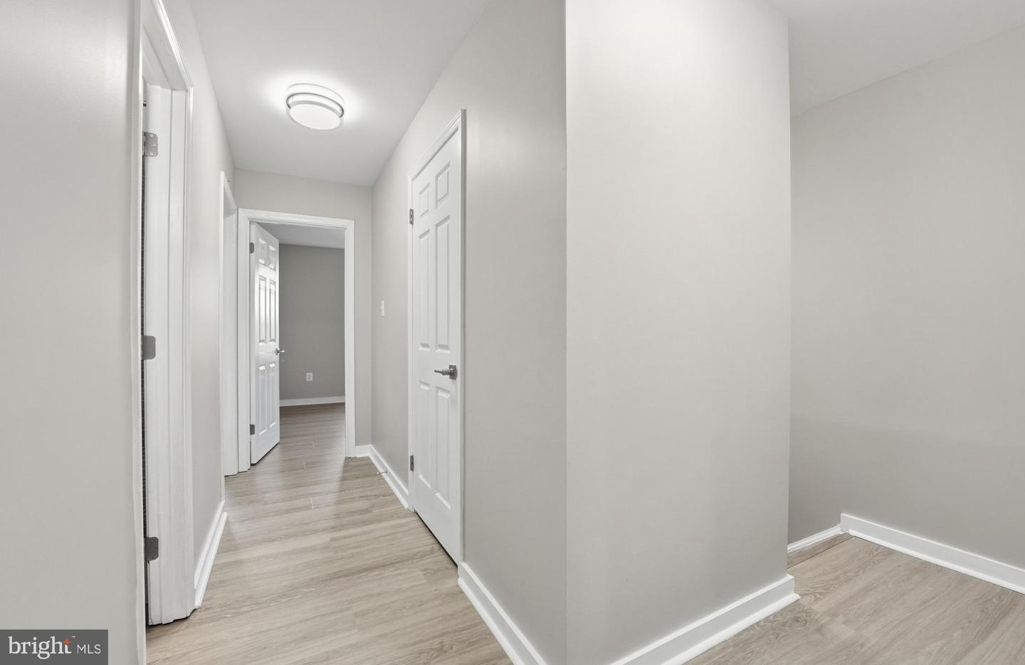 6053 CROWN ROYAL CIR, ALEXANDRIA, Virginia 22310, 3 Bedrooms Bedrooms, 12 Rooms Rooms,2 BathroomsBathrooms,Residential,For sale,6053 CROWN ROYAL CIR,VAFX2276930 MLS # VAFX2276930