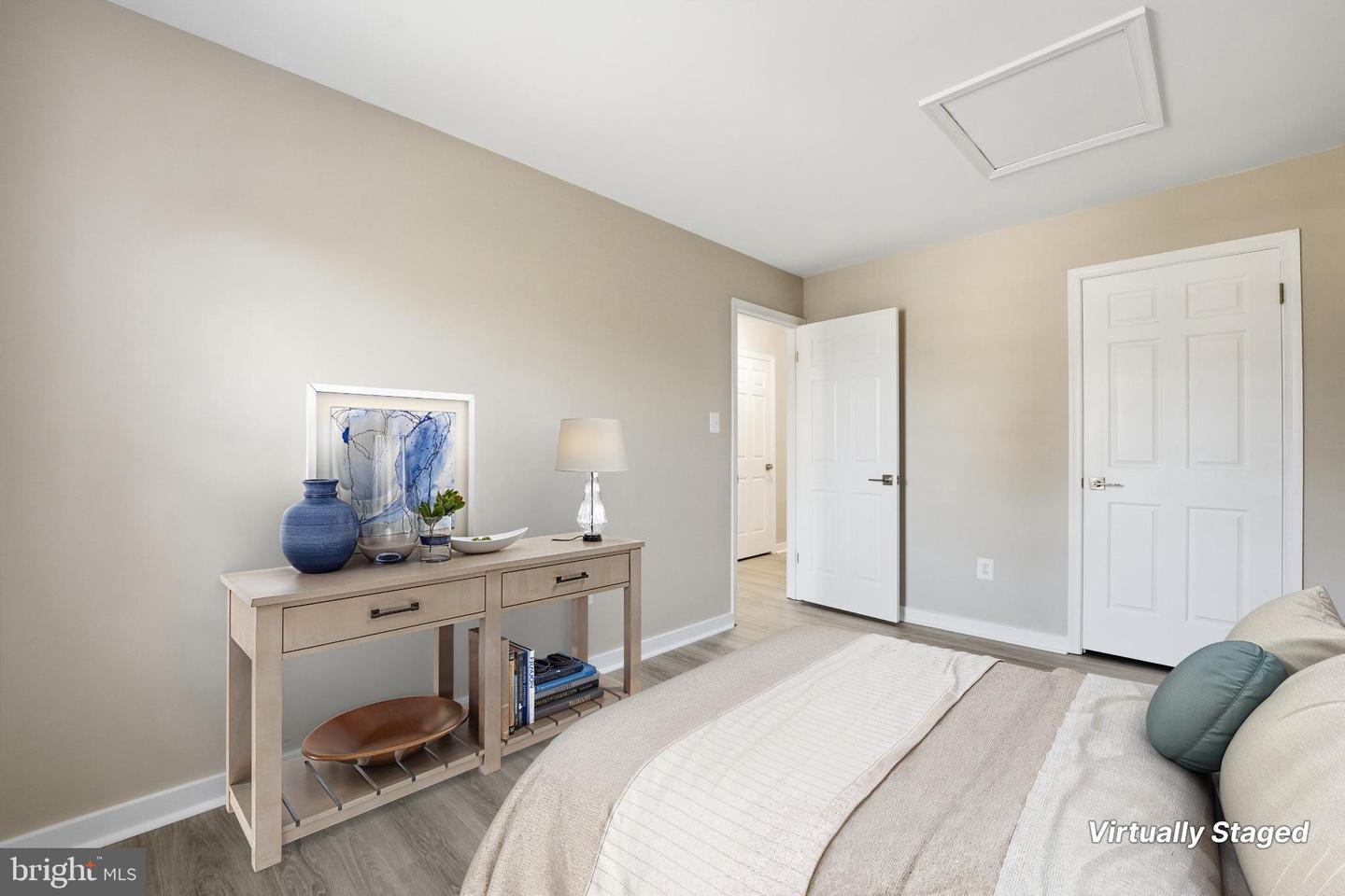 6053 CROWN ROYAL CIR, ALEXANDRIA, Virginia 22310, 3 Bedrooms Bedrooms, 12 Rooms Rooms,2 BathroomsBathrooms,Residential,For sale,6053 CROWN ROYAL CIR,VAFX2276930 MLS # VAFX2276930