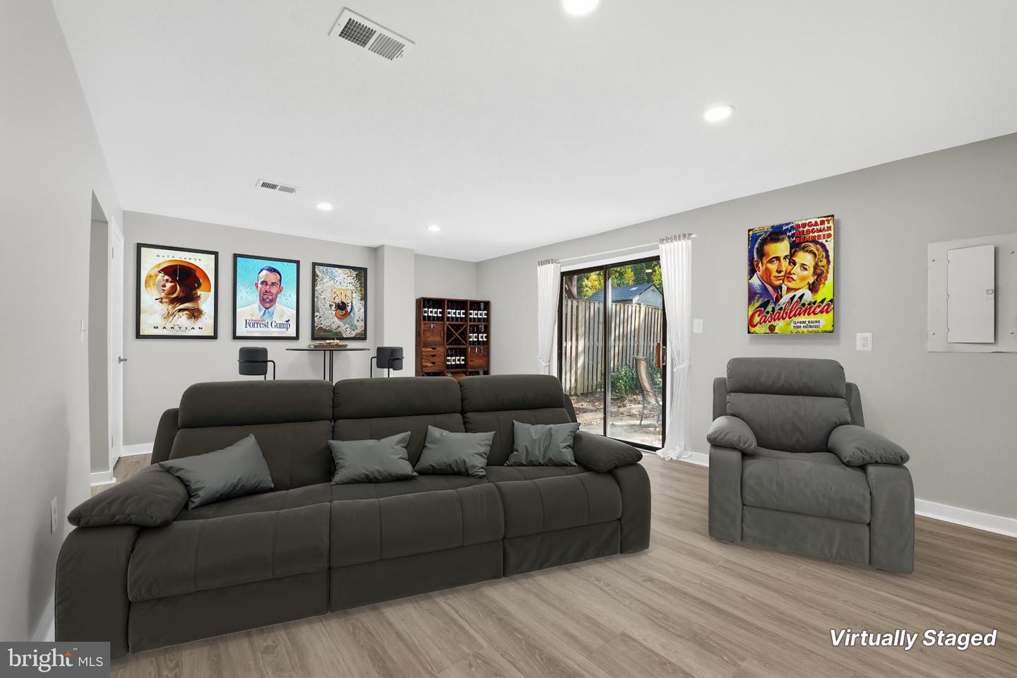 6053 CROWN ROYAL CIR, ALEXANDRIA, Virginia 22310, 3 Bedrooms Bedrooms, 12 Rooms Rooms,2 BathroomsBathrooms,Residential,For sale,6053 CROWN ROYAL CIR,VAFX2276930 MLS # VAFX2276930