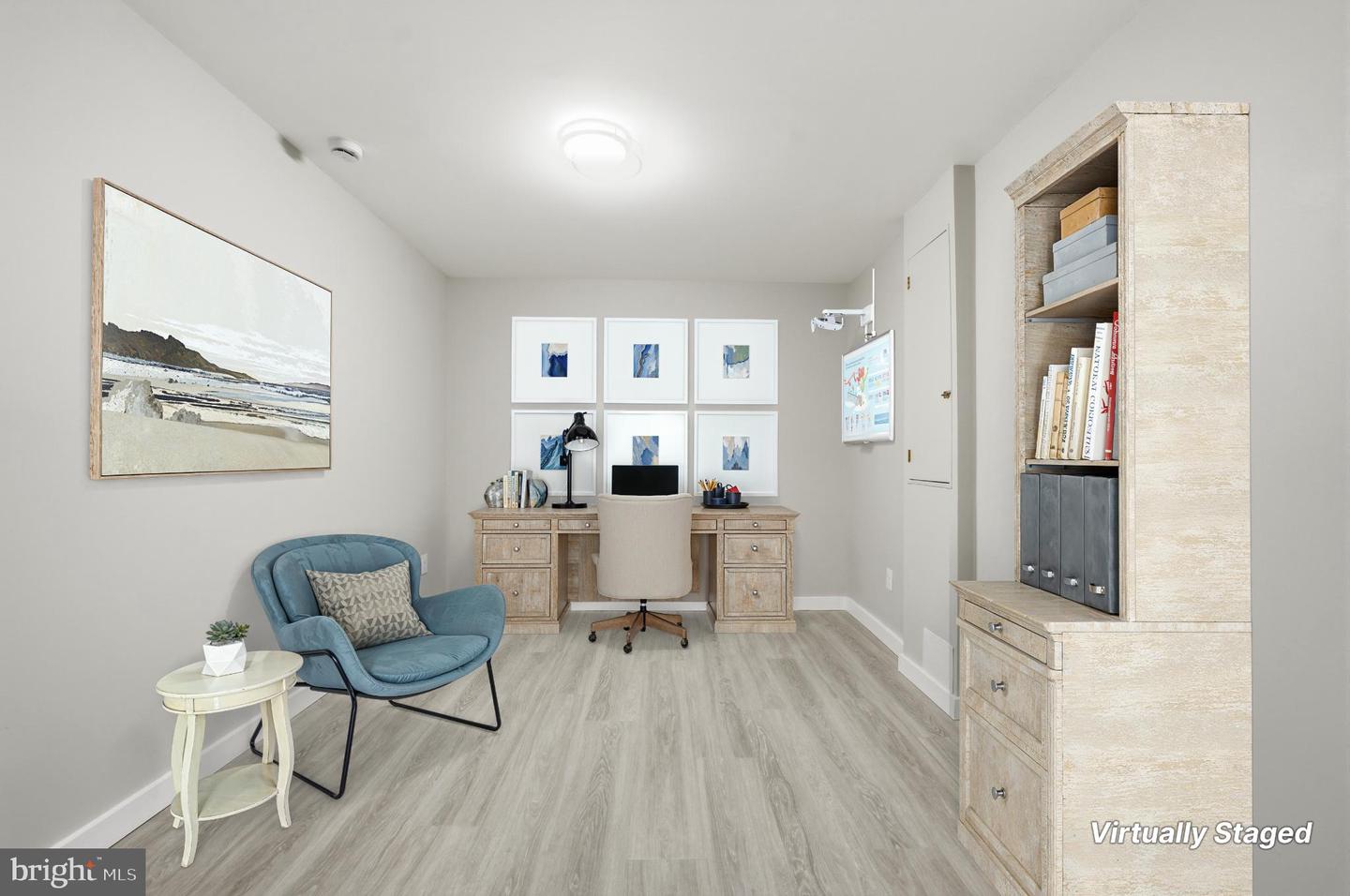 6053 CROWN ROYAL CIR, ALEXANDRIA, Virginia 22310, 3 Bedrooms Bedrooms, 12 Rooms Rooms,2 BathroomsBathrooms,Residential,For sale,6053 CROWN ROYAL CIR,VAFX2276930 MLS # VAFX2276930