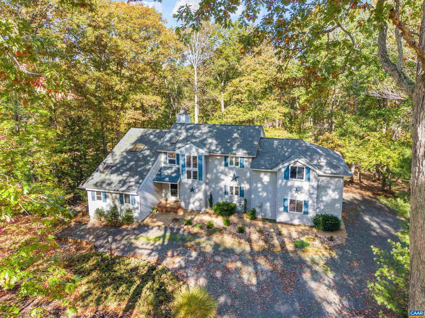 27 FAIRWAY DR, PALMYRA, Virginia 22963, 4 Bedrooms Bedrooms, ,3 BathroomsBathrooms,Residential,For sale,27 FAIRWAY DR,670430 MLS # 670430