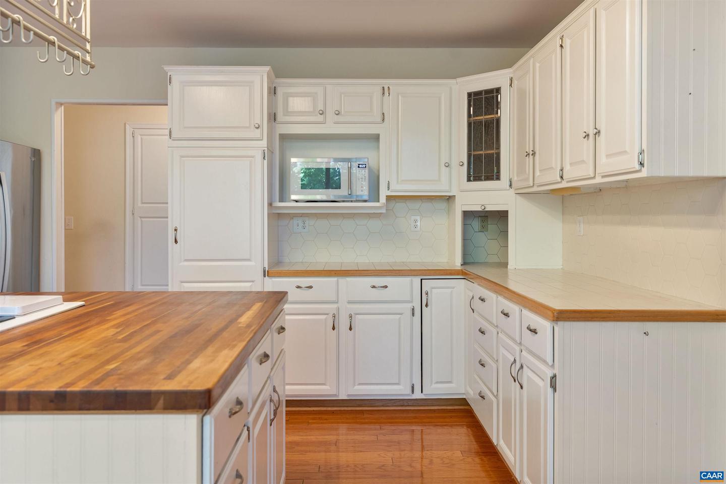 27 FAIRWAY DR, PALMYRA, Virginia 22963, 4 Bedrooms Bedrooms, ,3 BathroomsBathrooms,Residential,For sale,27 FAIRWAY DR,670430 MLS # 670430