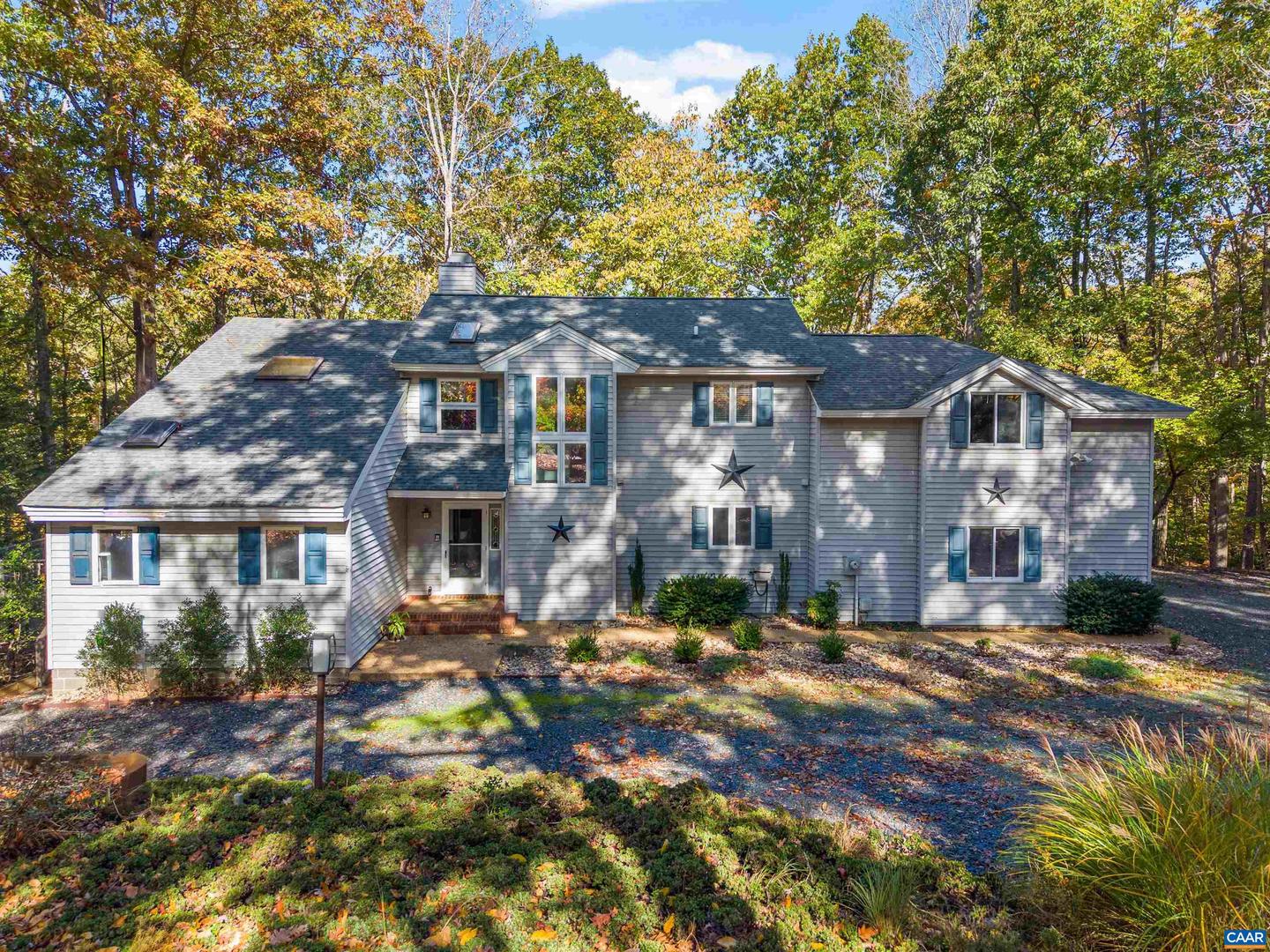 27 FAIRWAY DR, PALMYRA, Virginia 22963, 4 Bedrooms Bedrooms, ,3 BathroomsBathrooms,Residential,For sale,27 FAIRWAY DR,670430 MLS # 670430