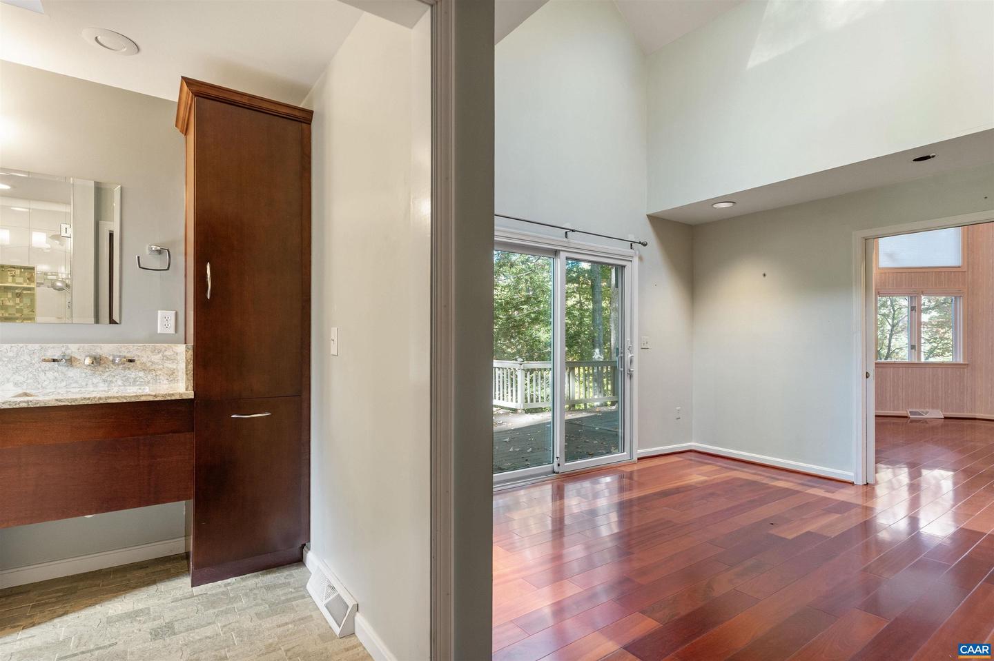 27 FAIRWAY DR, PALMYRA, Virginia 22963, 4 Bedrooms Bedrooms, ,3 BathroomsBathrooms,Residential,For sale,27 FAIRWAY DR,670430 MLS # 670430