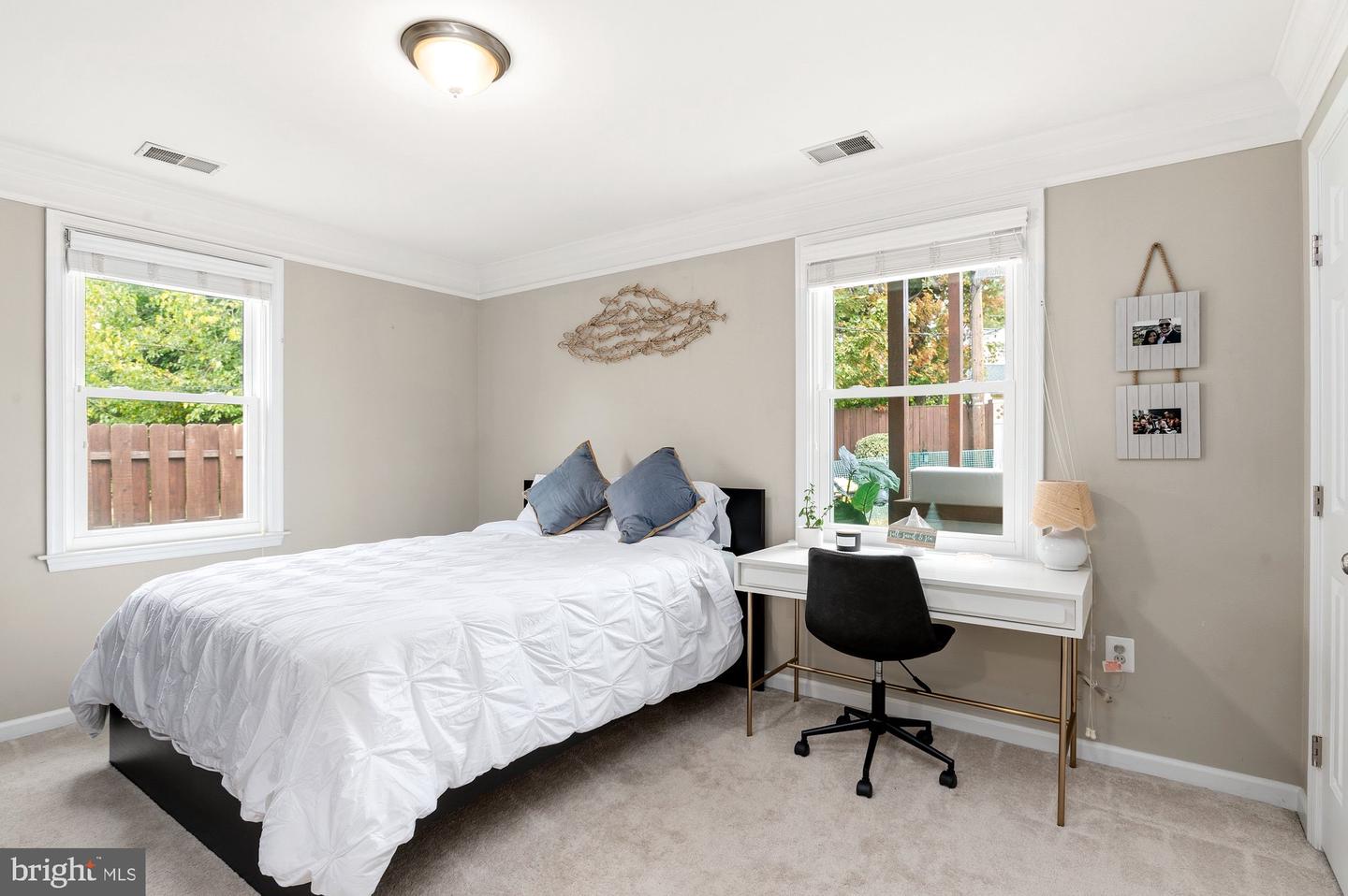 6809 DUKE DR, ALEXANDRIA, Virginia 22307, 5 Bedrooms Bedrooms, ,3 BathroomsBathrooms,Residential,For sale,6809 DUKE DR,VAFX2276556 MLS # VAFX2276556