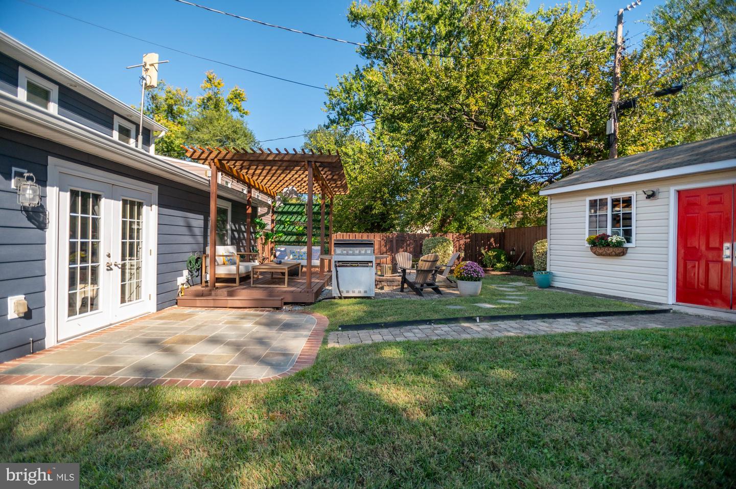 6809 DUKE DR, ALEXANDRIA, Virginia 22307, 5 Bedrooms Bedrooms, ,3 BathroomsBathrooms,Residential,For sale,6809 DUKE DR,VAFX2276556 MLS # VAFX2276556