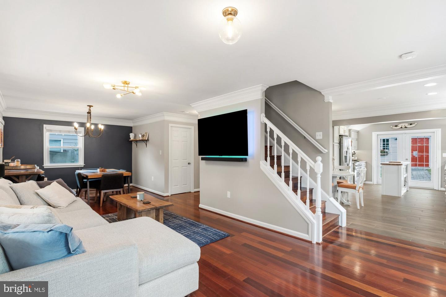 6809 DUKE DR, ALEXANDRIA, Virginia 22307, 5 Bedrooms Bedrooms, ,3 BathroomsBathrooms,Residential,For sale,6809 DUKE DR,VAFX2276556 MLS # VAFX2276556